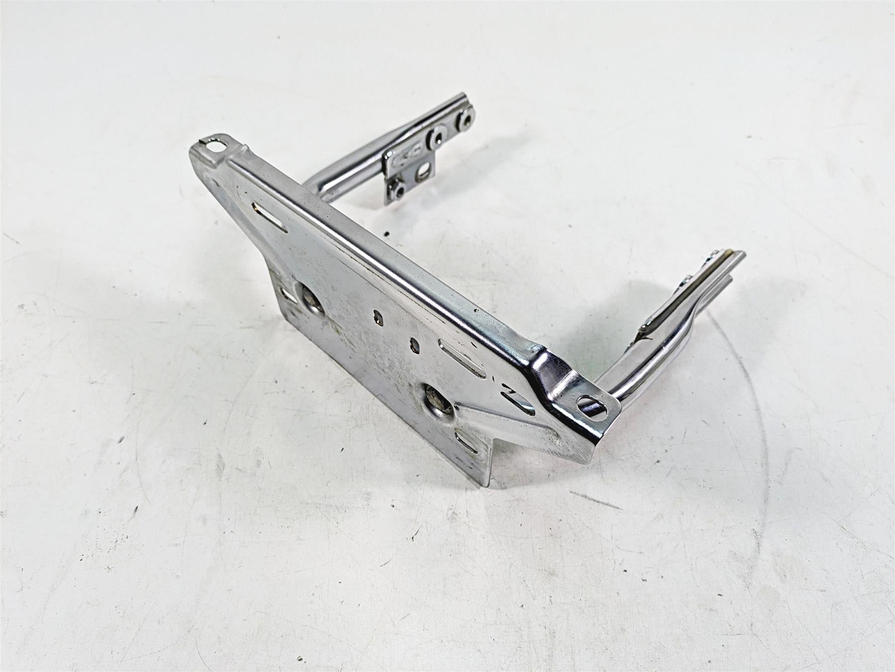 1999 Harley Touring FLHTC Electra Glide Rear Plate Holder Mount 53422-97