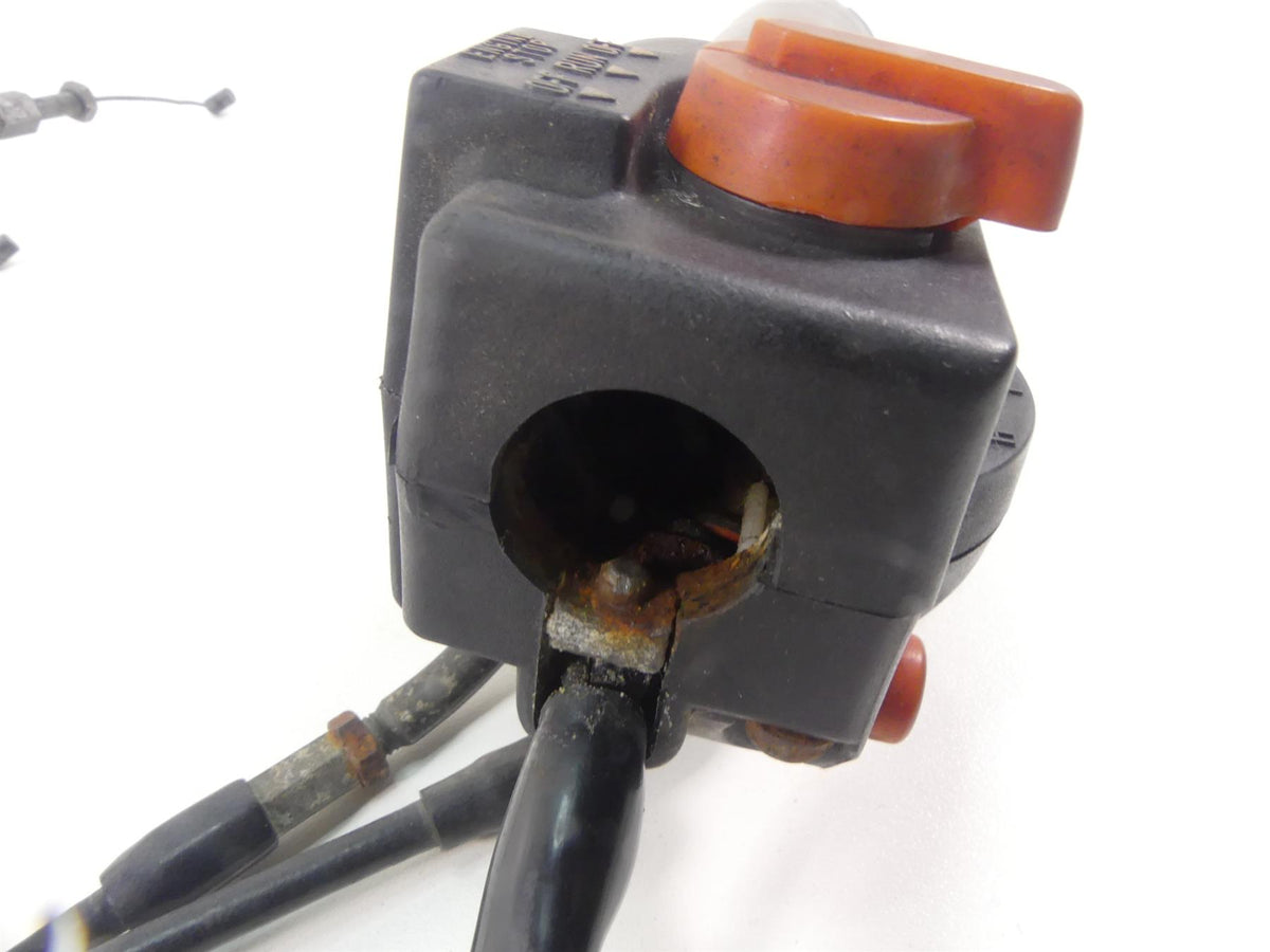1980 Honda CB750C Custom Right Throttle Control Switch Set 35130-463-505 {{ shop.shopifyCountryName }} - Mototech271
