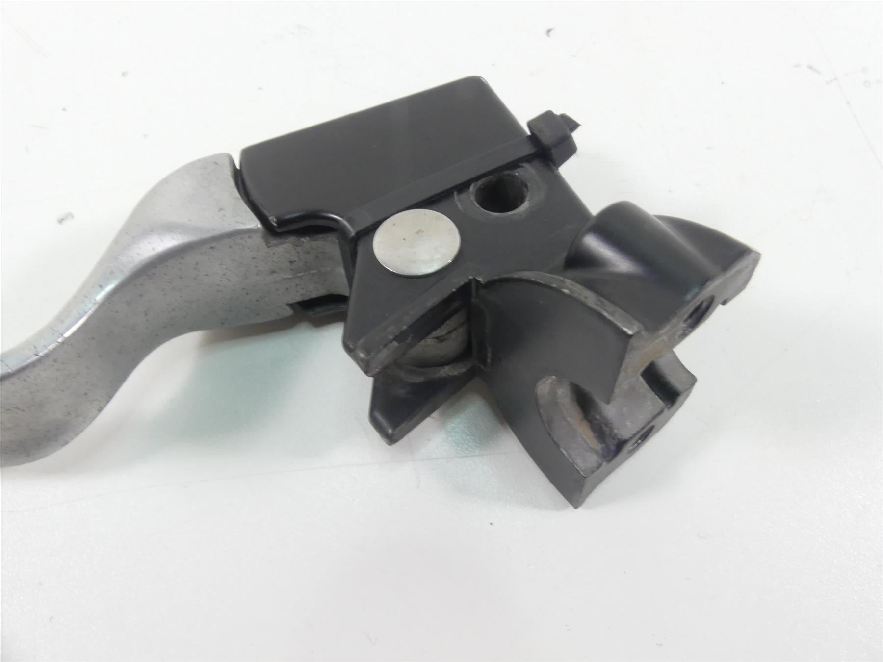 1995 Harley Touring FLHTCU Electra Glide Clutch Perch & Lever 38608-82B 45015-96 {{ shop.shopifyCountryName }} - Mototech271