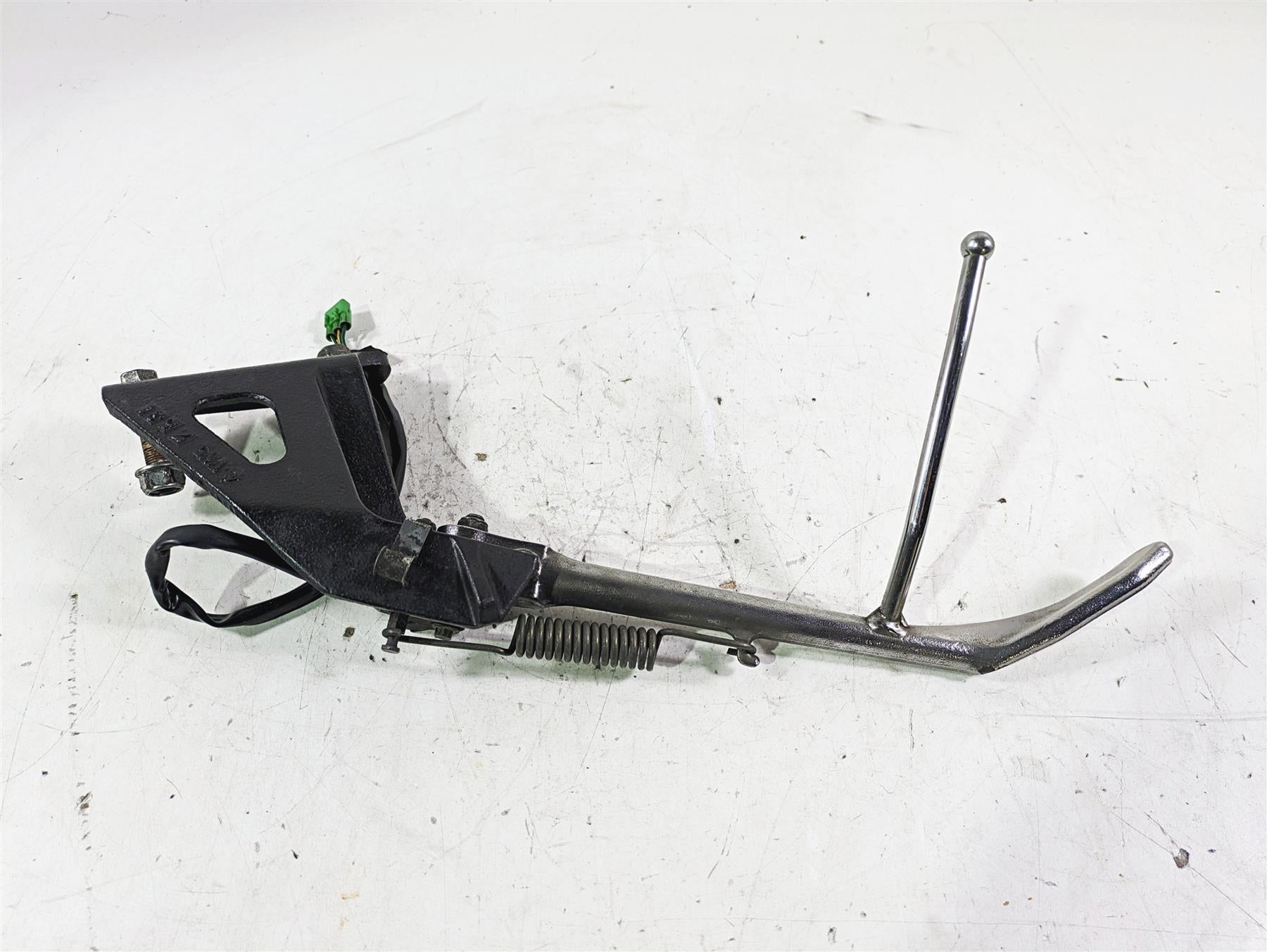 1998 Honda GL1500 Valkyrie Tour Side Kickstand Kick Stand 50530-MZ0-000 {{ shop.shopifyCountryName }} - Mototech271
