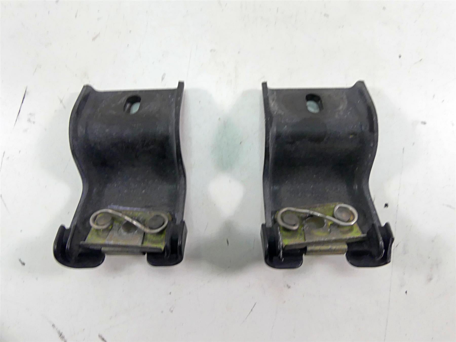 2010 Harley Touring FLHRC Road King Saddlebag Support Mounts Rails 49187-09 {{ shop.shopifyCountryName }} - Mototech271