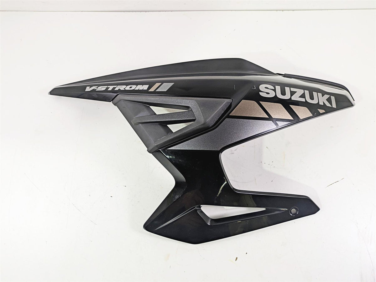2020 Suzuki V-Strom 1050 XT Left Front Main Side Cover Fairing -Read 94430-06L00 {{ shop.shopifyCountryName }} - Mototech271