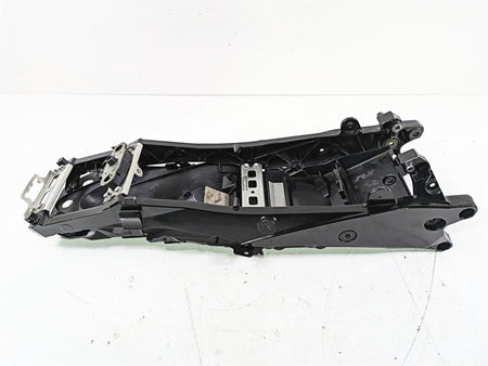 2016 Suzuki GSXR1000 Straight Subframe Inner Fender Set 41211-47H00 41221-47H00 {{ shop.shopifyCountryName }} - Mototech271