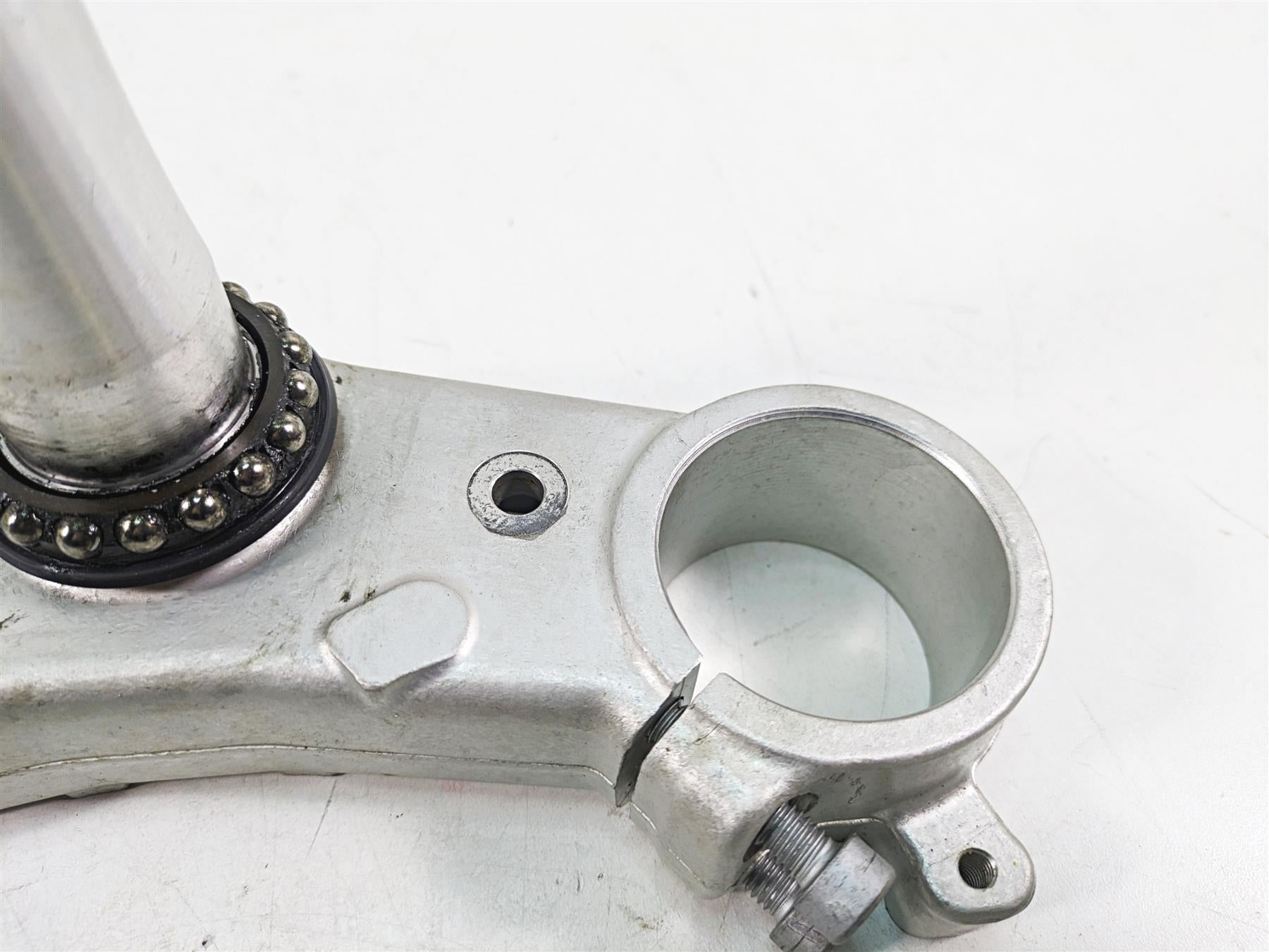 2021 Aprilia RS660 Lower Triple Tree Steering Clamp 53mm 2B005255 {{ shop.shopifyCountryName }} - Mototech271