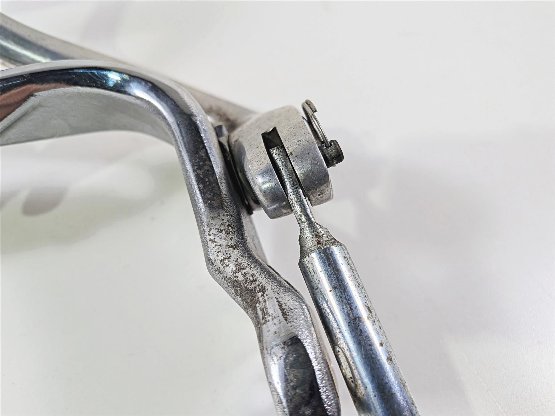 2014 Harley FXDL Dyna Low Rider Right Rider Footpeg Brake Pedal 50666-07 {{ shop.shopifyCountryName }} - Mototech271