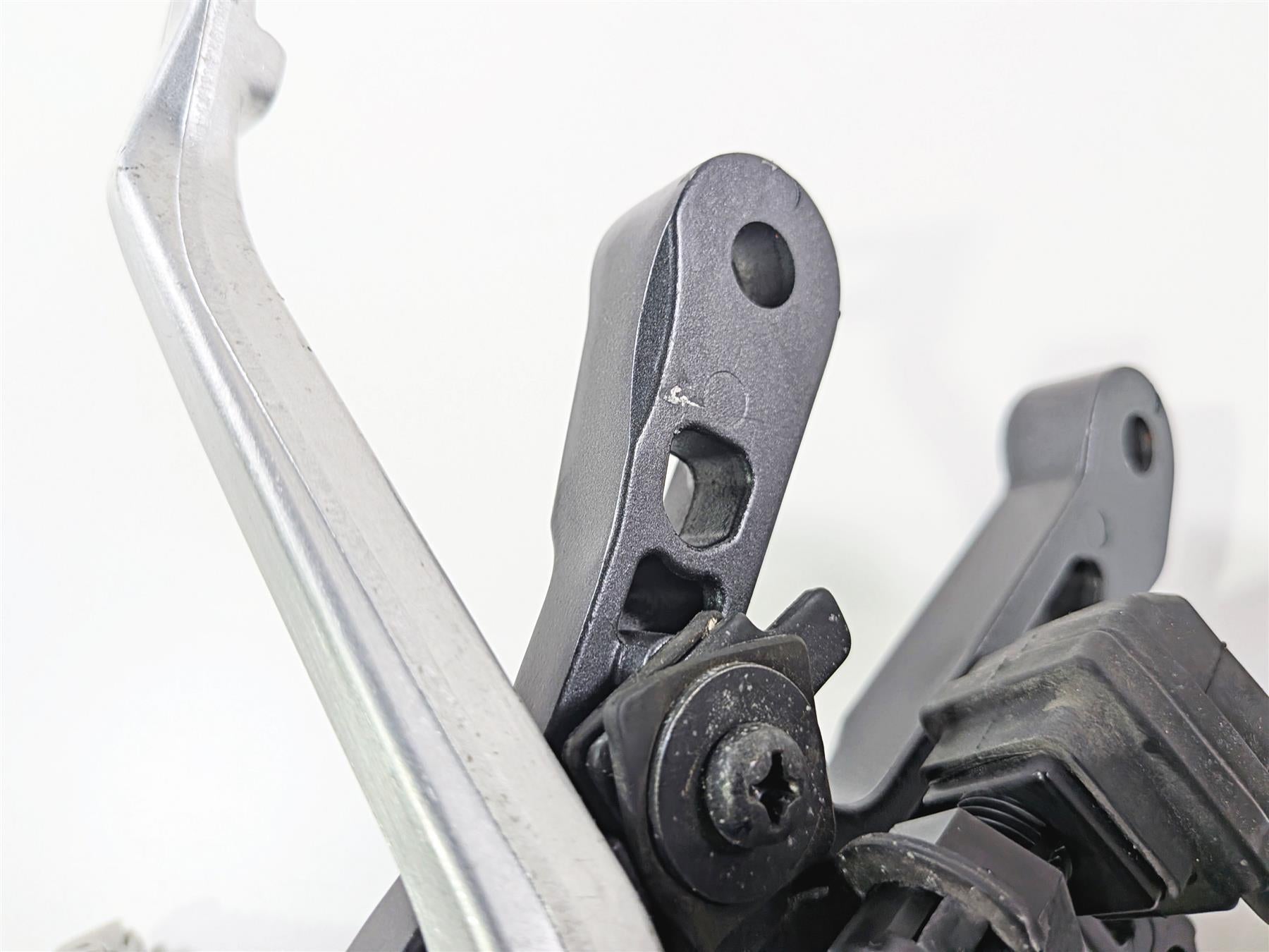 2023 Yamaha MT10 MTN1000 Right Front Footpeg & Brake Pedal B67-27443-10-00 {{ shop.shopifyCountryName }} - Mototech271