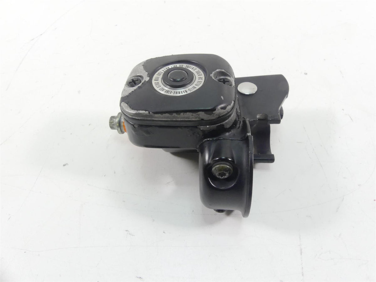 2005 Harley Touring FLHRSI Road King Front Brake Master Cylinder 11/16" 41700738 {{ shop.shopifyCountryName }} - Mototech271