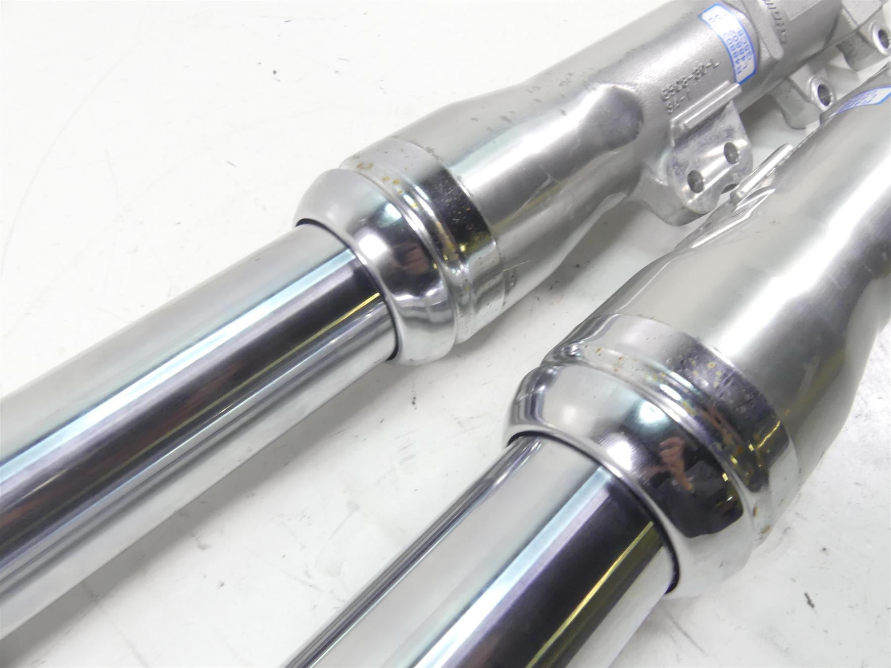 2010 Harley FXDWG Dyna Wide Glide Straight 49mm Front Fork Leg Set 48802-10A {{ shop.shopifyCountryName }} - Mototech271
