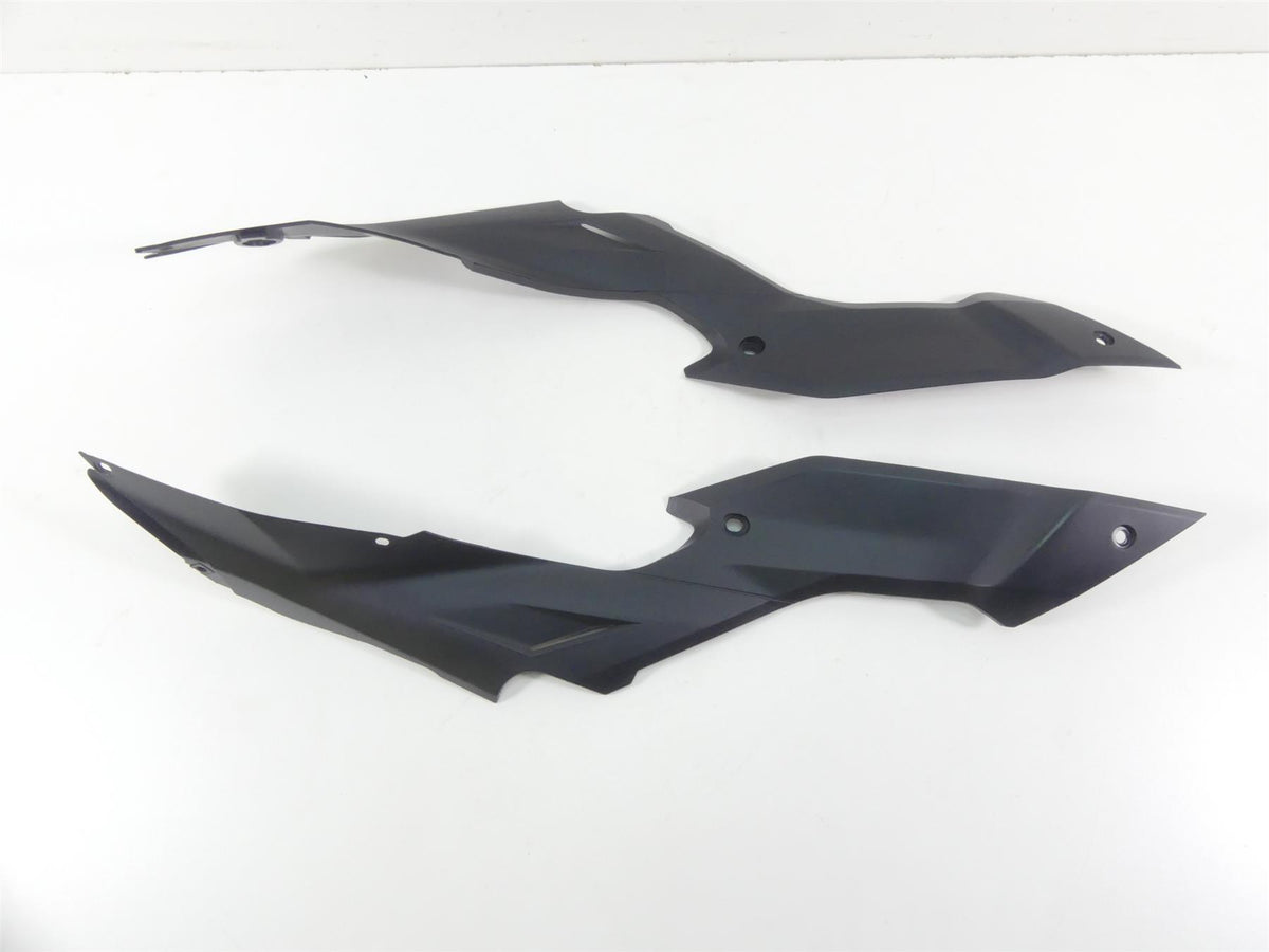 2010 Ducati Streetfighter 1098 S Under Seat & Tank Side Cover Fairings 48211571A {{ shop.shopifyCountryName }} - Mototech271
