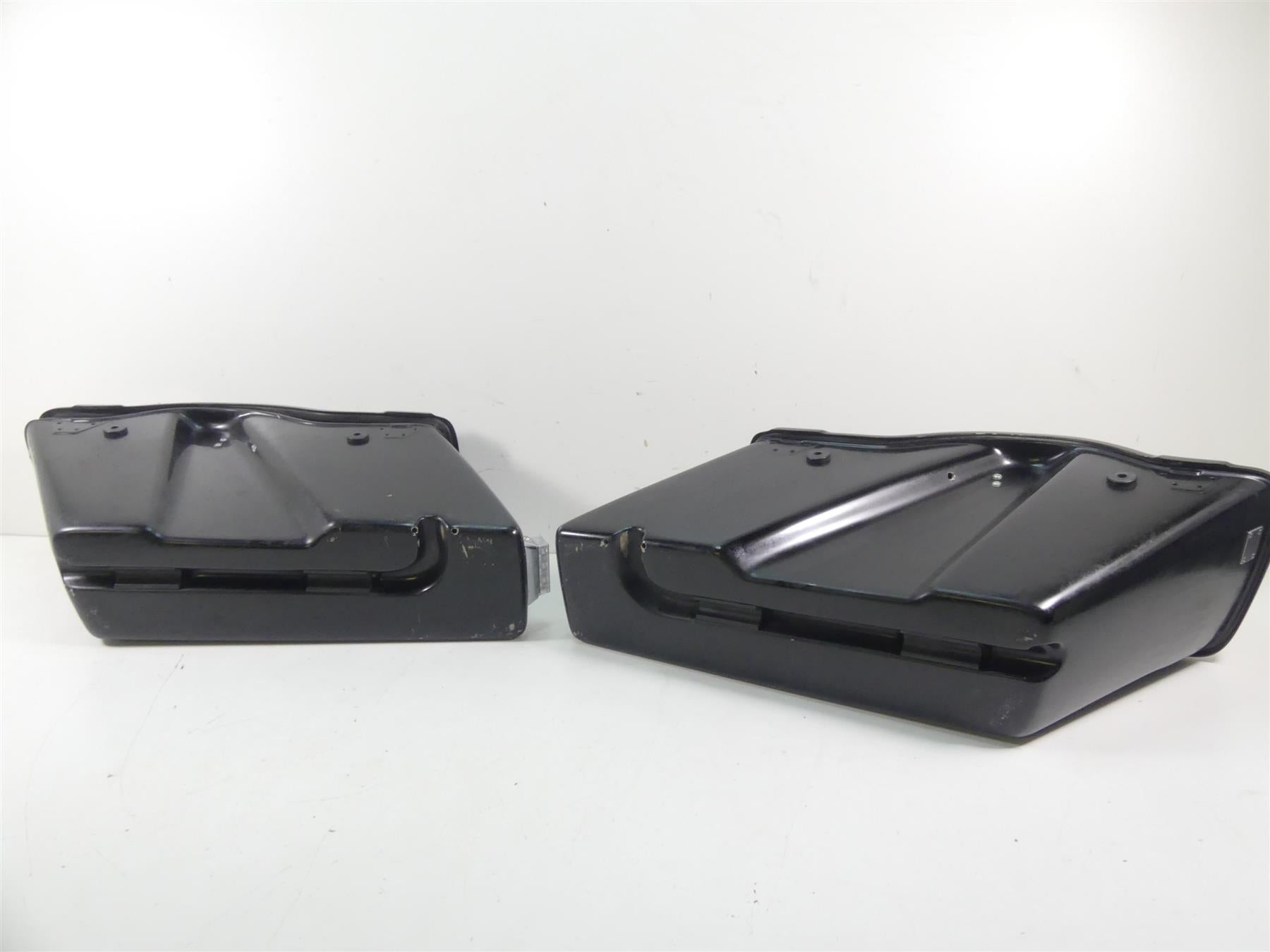 2002 Harley Touring FLHRCI Road King Left Right Hard Saddlebag Set {{ shop.shopifyCountryName }} - Mototech271