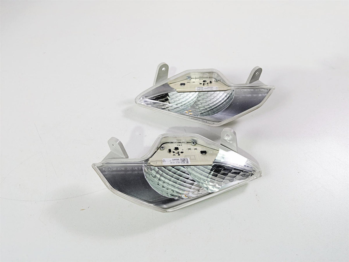 2016 BMW R1200RT K52 Front Blinker Turn Signal Set 63138541625 63138541626 {{ shop.shopifyCountryName }} - Mototech271