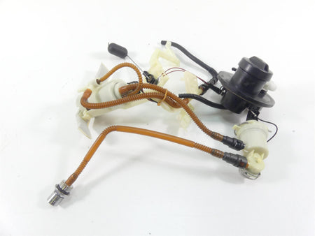 2013 Harley Touring FLHX Street Glide Fuel Gas Petrol Pump 75069-08C {{ shop.shopifyCountryName }} - Mototech271