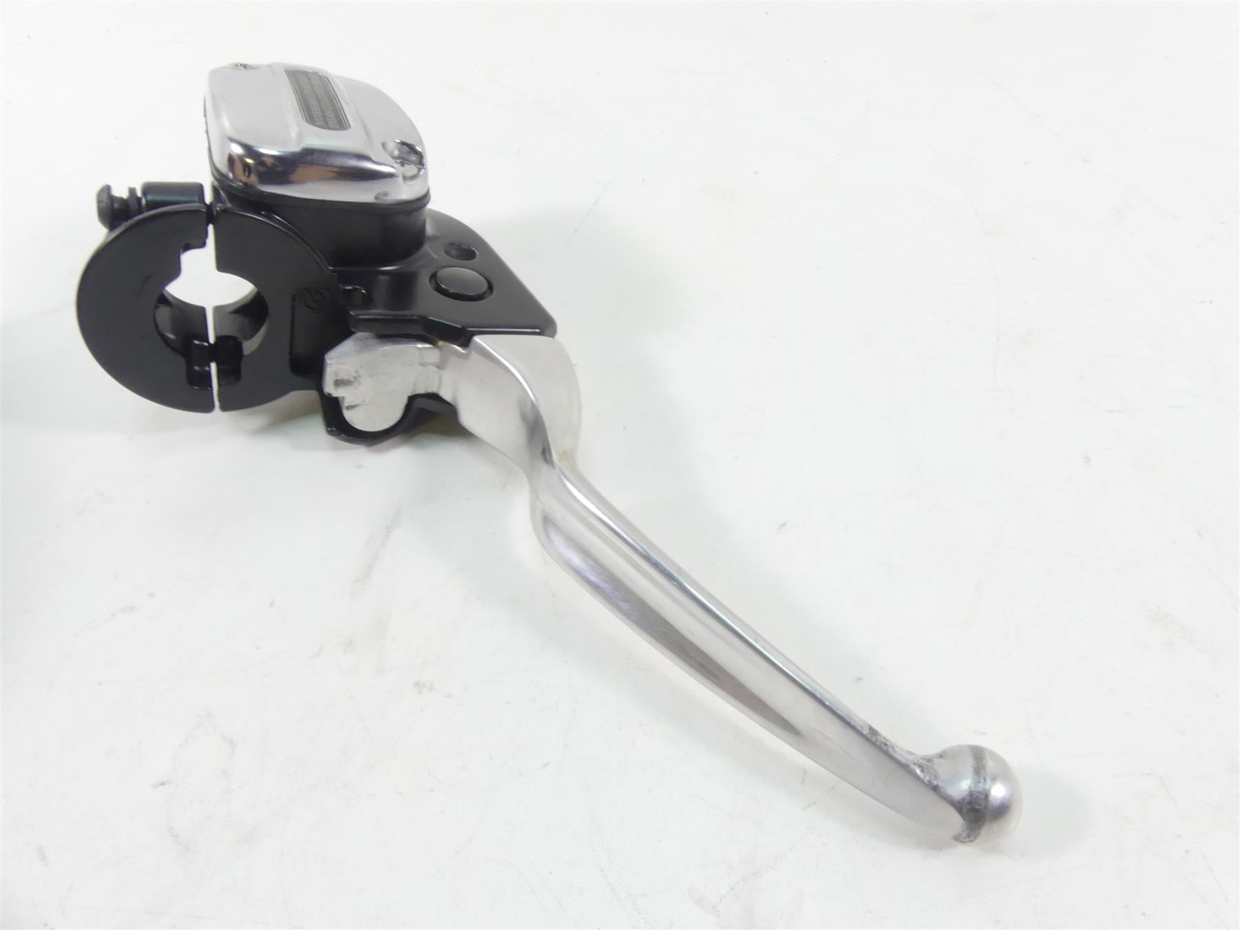 2010 Harley Touring FLHX Street Glide Front Brake Master Cylinder 42859-06 {{ shop.shopifyCountryName }} - Mototech271