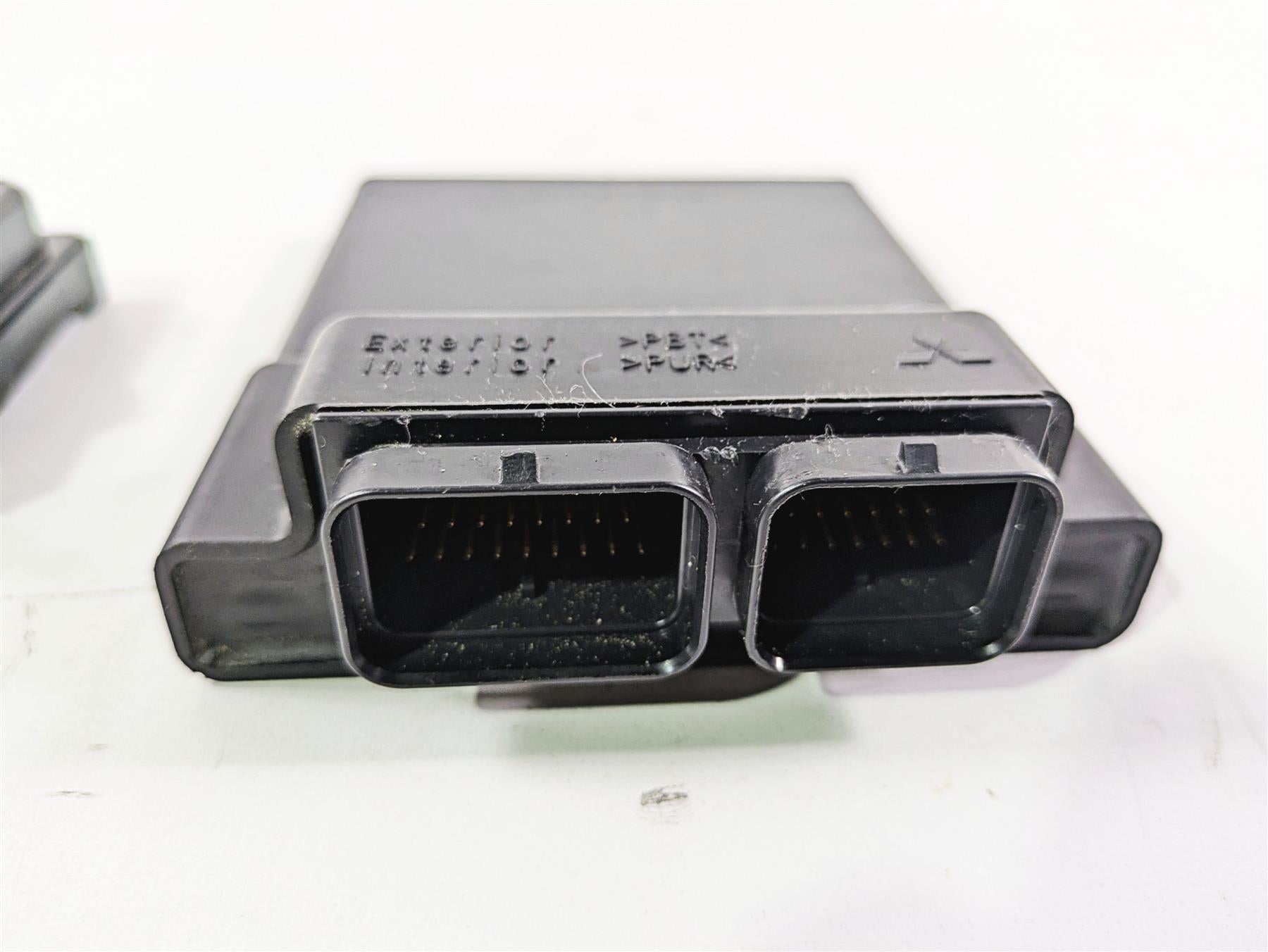 2005 Kawasaki ZX1000 ZX10R Ninja Cdi Ecu Ecm & Black Relay Box Set 21175-0029 {{ shop.shopifyCountryName }} - Mototech271