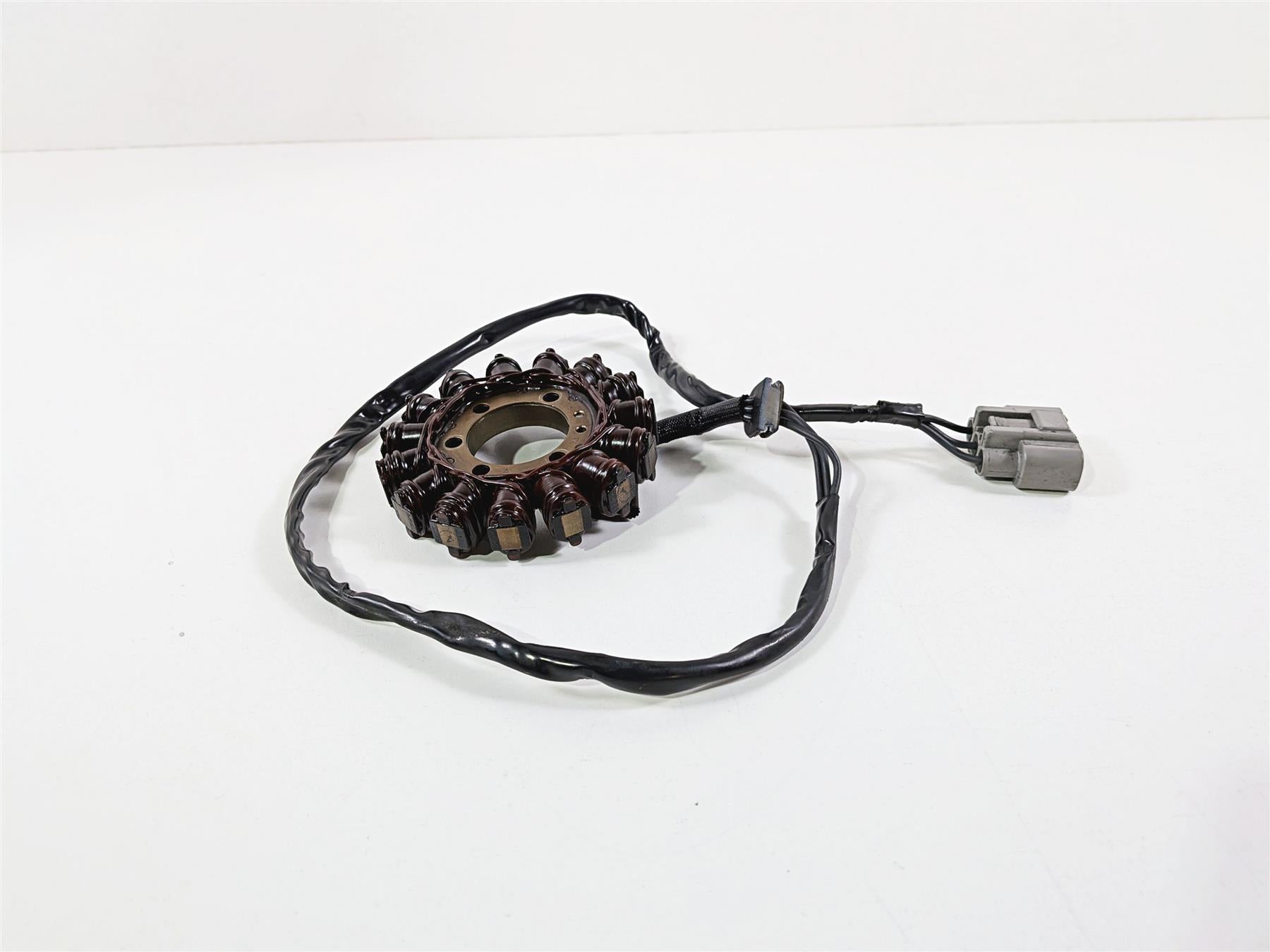 2017 BMW S1000RR K46 Stator Alternator Generator 12317718420 {{ shop.shopifyCountryName }} - Mototech271