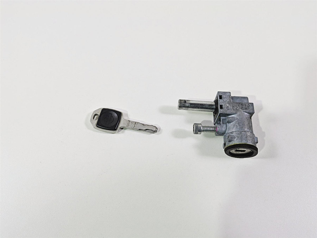 2019 Harley Softail FXDR 114 Steering Fork Lock & Key Set 45600049 {{ shop.shopifyCountryName }} - Mototech271