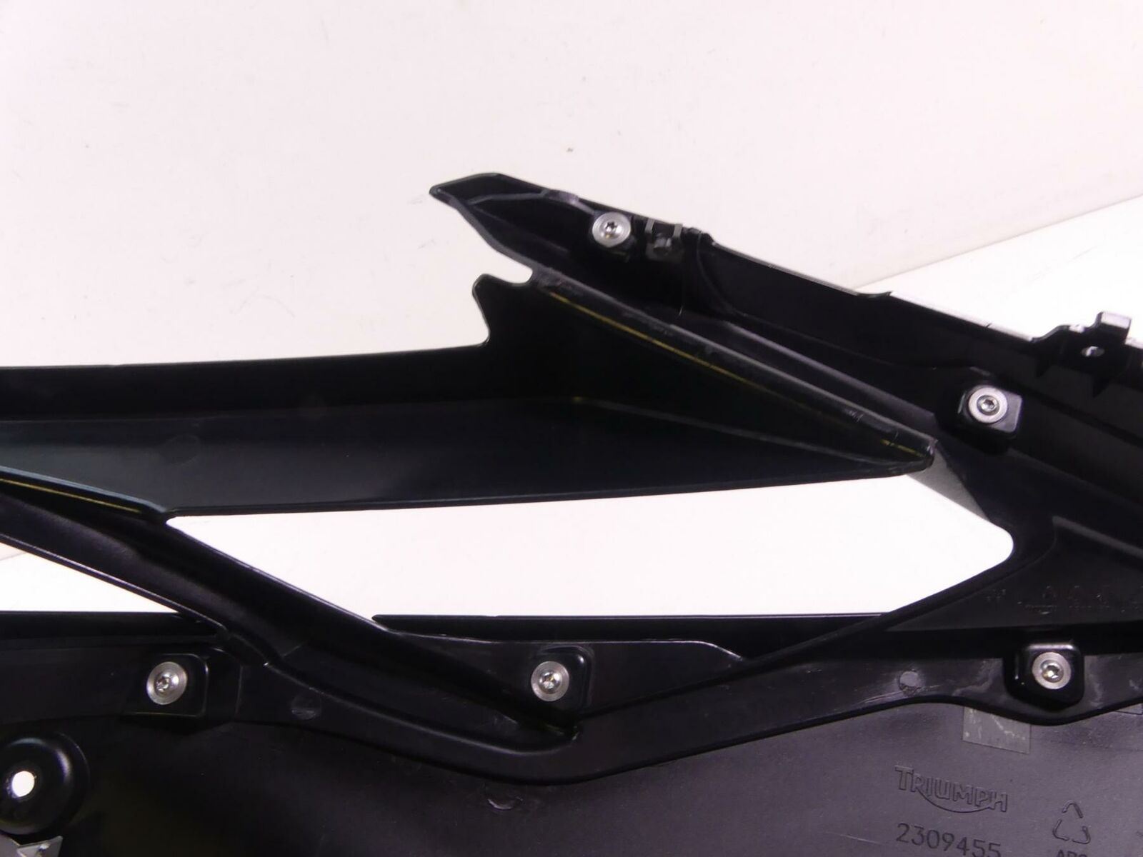 2017 Triumph Daytona 675R Left Main Fairing Cover Cowl T2309455 T2309456 {{ shop.shopifyCountryName }} - Mototech271