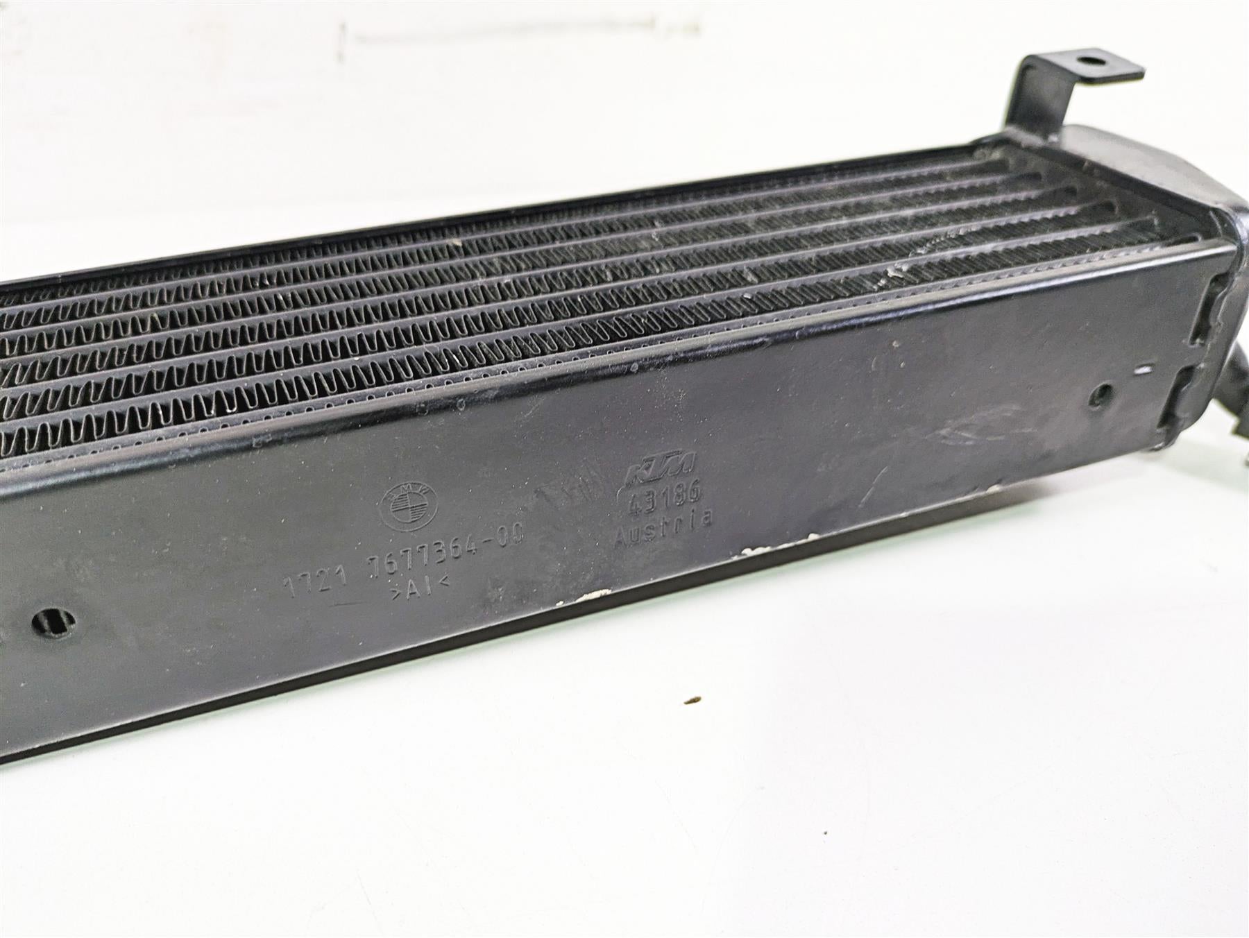 2009 BMW R1200RT K26 Oil Cooler + Lines - Read 17217719229 17217677364 {{ shop.shopifyCountryName }} - Mototech271