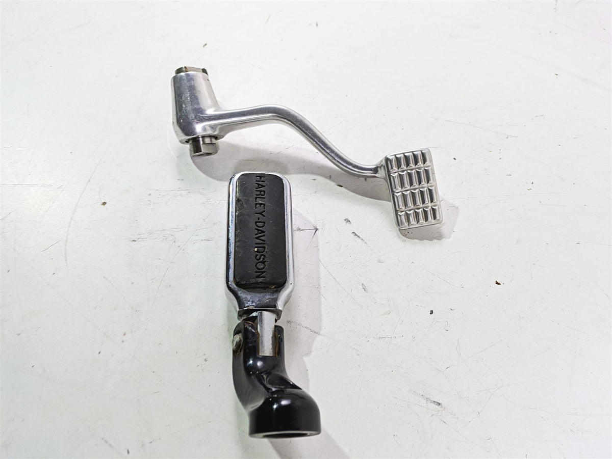 2013 Harley VRSCF Muscle Rod Right Front Footpeg & Brake Lever 54046-12 {{ shop.shopifyCountryName }} - Mototech271