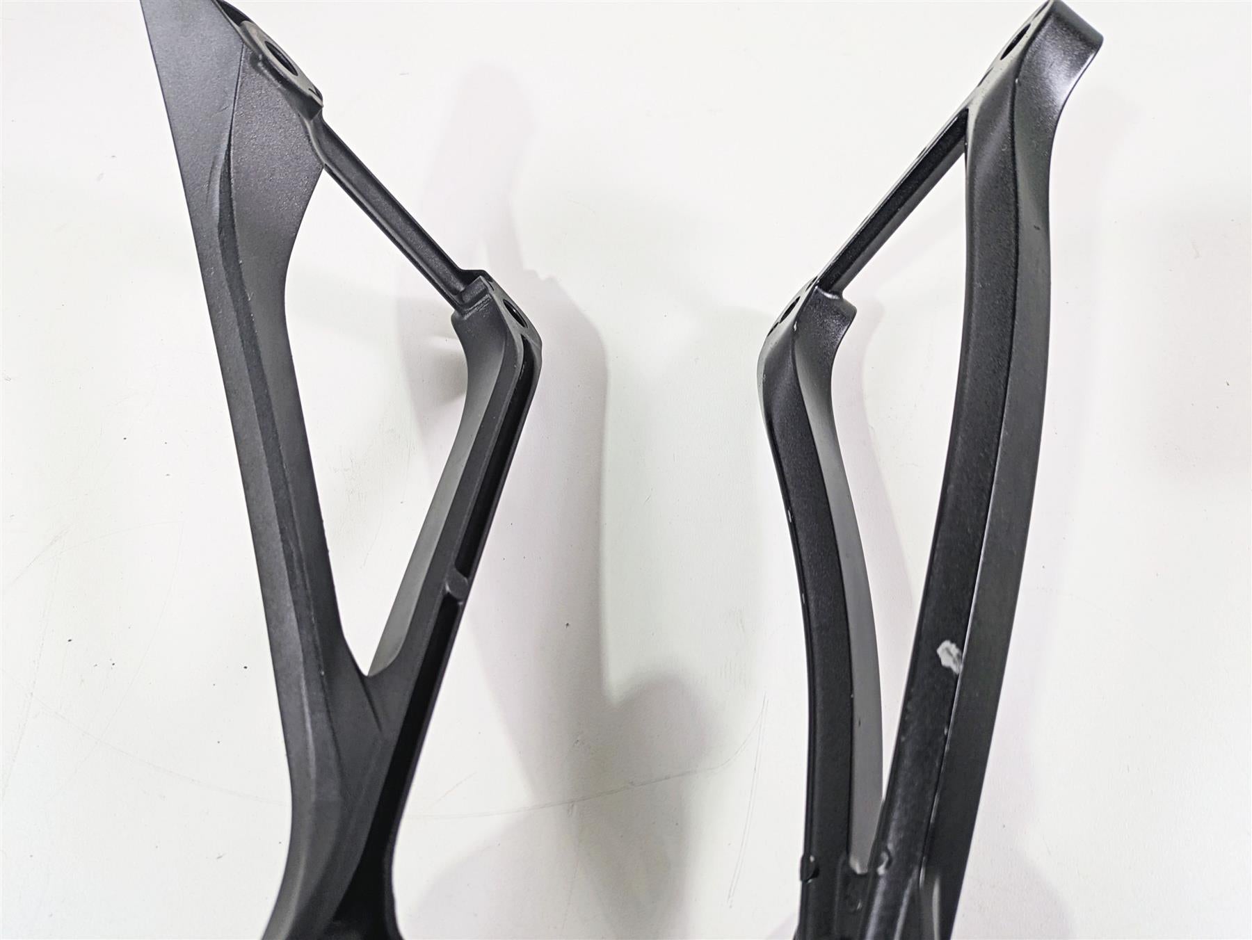 2016 Kawasaki ZX10R Ninja Rear Passenger Footpeg Rest Set 35063-0700-18R {{ shop.shopifyCountryName }} - Mototech271