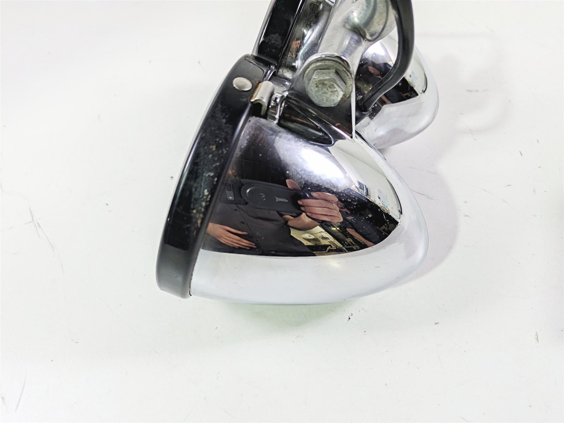2015 Harley FXDF Dyna Fat Bob Headlight Head Light Lamp 67700167 {{ shop.shopifyCountryName }} - Mototech271