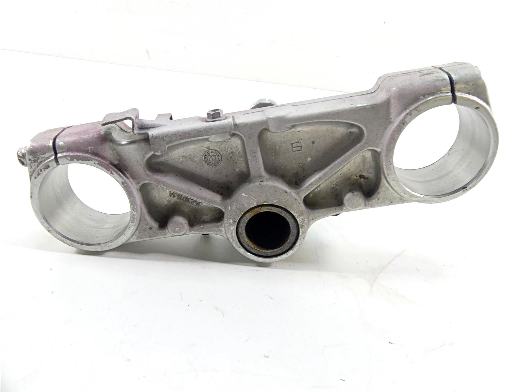 2008 Ducati 848 SBK Lower Triple Tree Steering Clamp 34220551A 34230141A {{ shop.shopifyCountryName }} - Mototech271