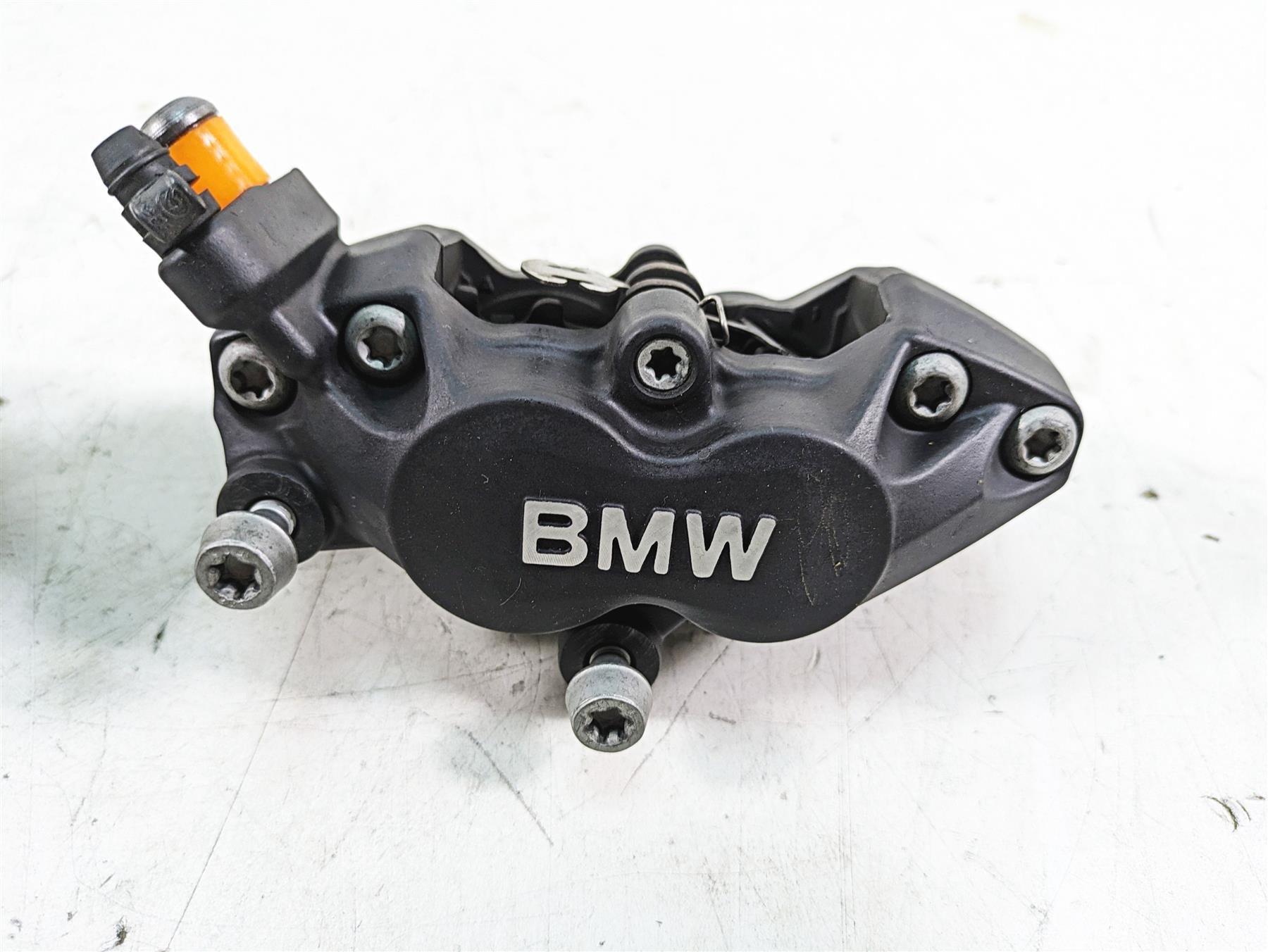2007 BMW R1200RT K26 Brembo Front Brake Caliper Set 34117711439 34117711438 {{ shop.shopifyCountryName }} - Mototech271