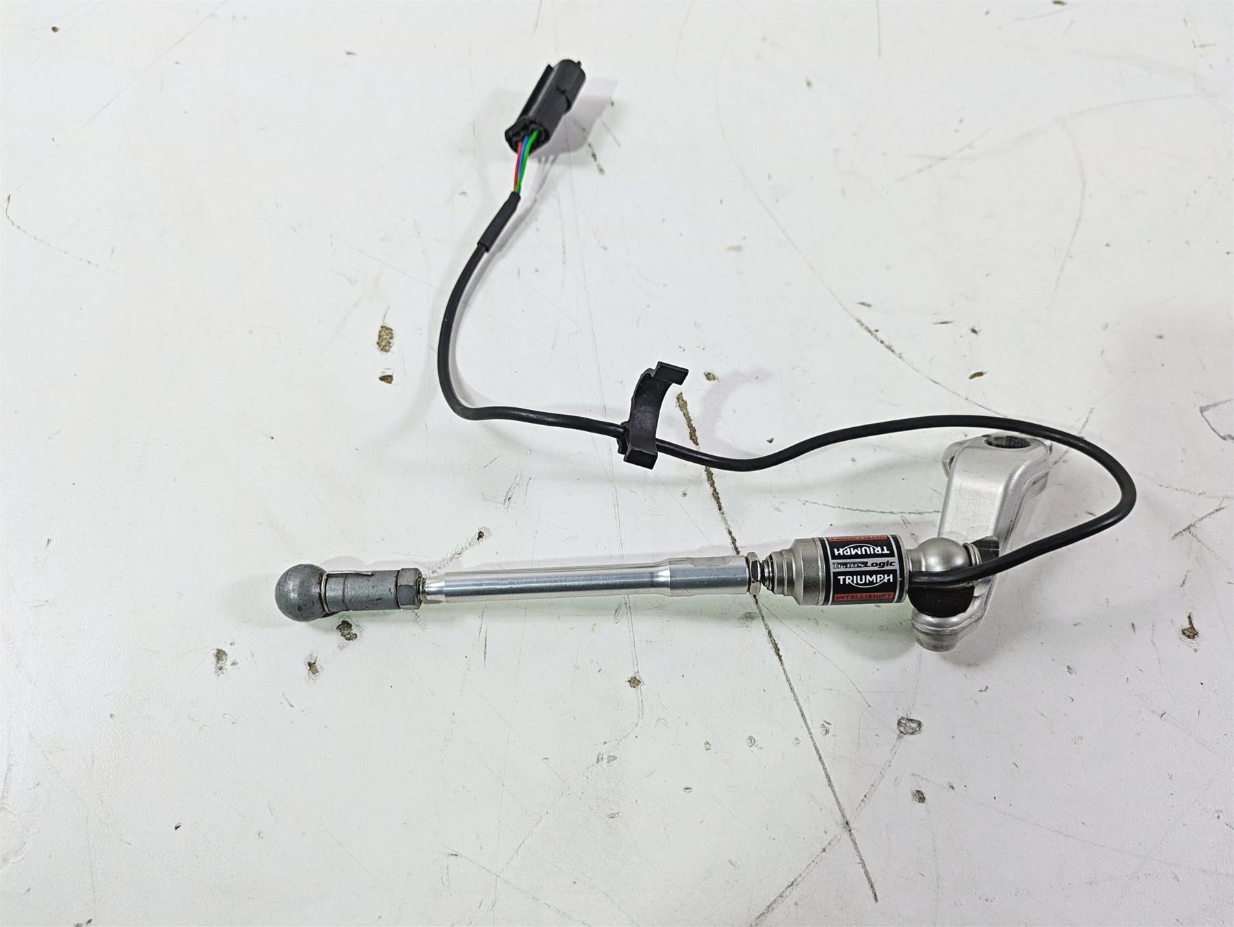 2019 Triumph Speed Triple RS 1050 Quickshifter Quick Shifter Assist T2089720 {{ shop.shopifyCountryName }} - Mototech271