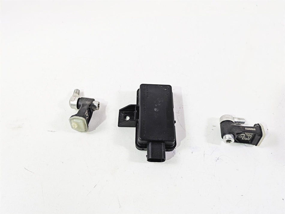 2021 BMW R1250GS K51 Adv Rdc Modul & Tire Pressure Sensor Set READ 65759832031 {{ shop.shopifyCountryName }} - Mototech271