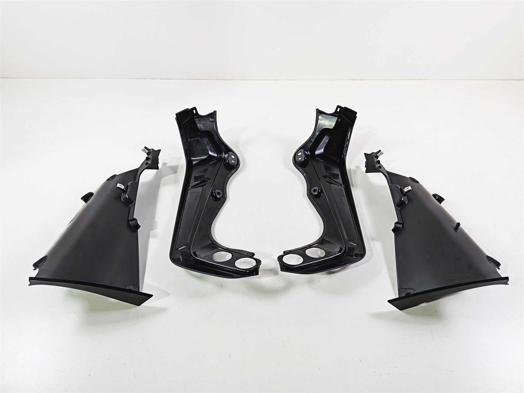 2020 Indian Challenger Limited Inner Fairing Infill Cover Panel Set 5455550-Mototech271