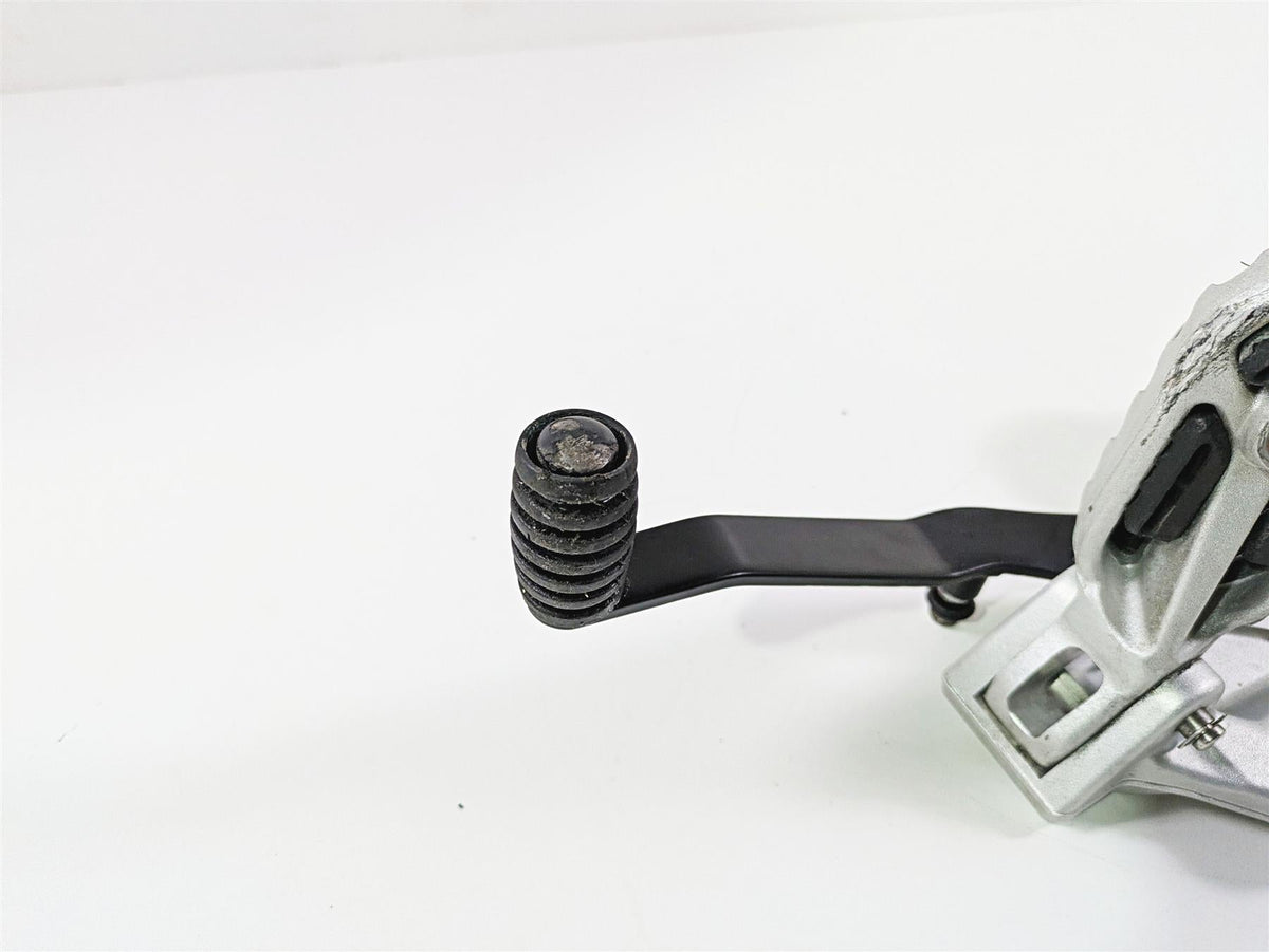 2024 Triumph Tiger 900 GT Left Front Footpeg & Shift Lever T2082204 T2082485 {{ shop.shopifyCountryName }} - Mototech271