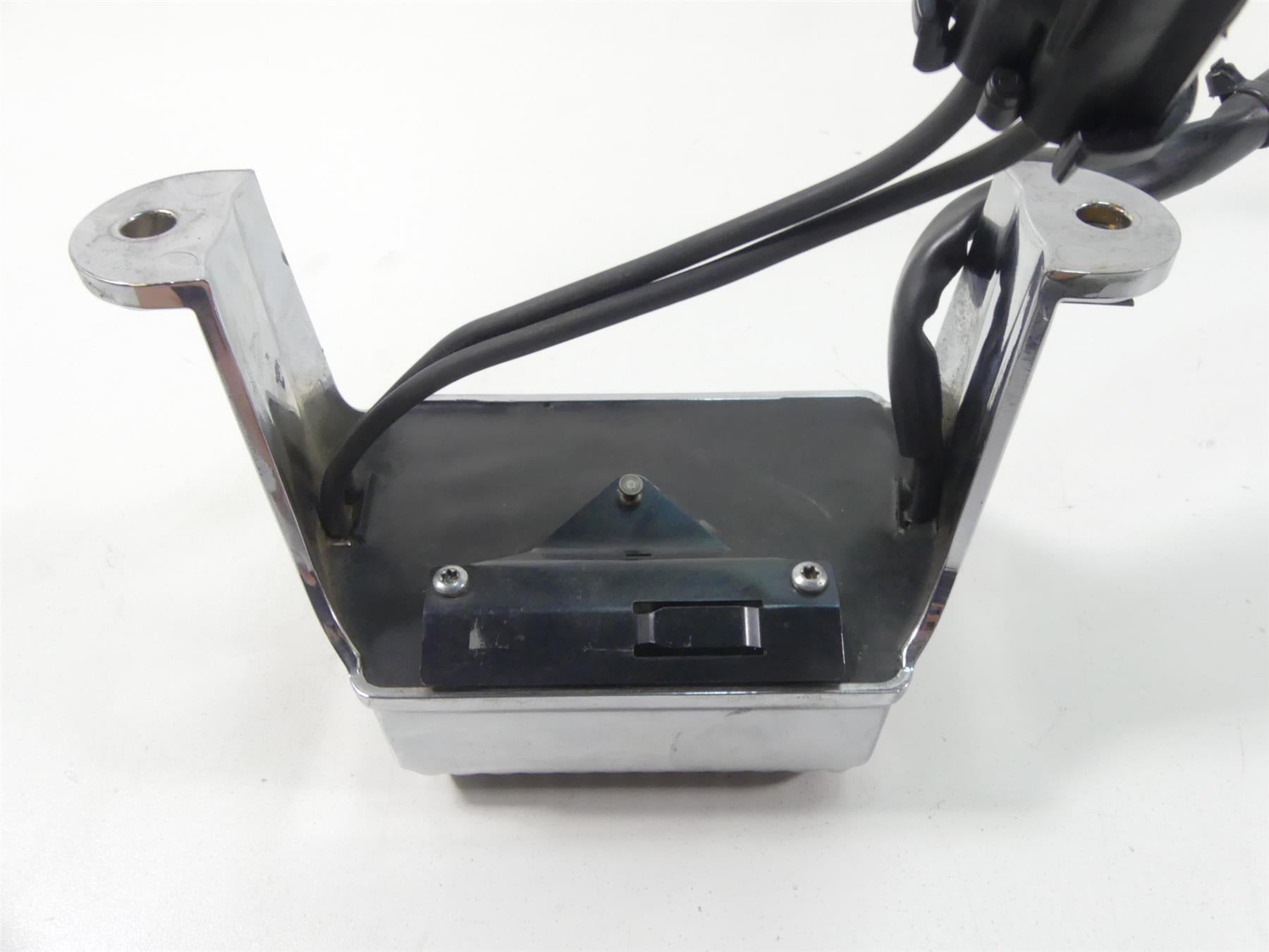 2004 Harley FLHTC SE CVO Electra Glide Chrome Volt Regulator Rectifier 74622-04 {{ shop.shopifyCountryName }} - Mototech271