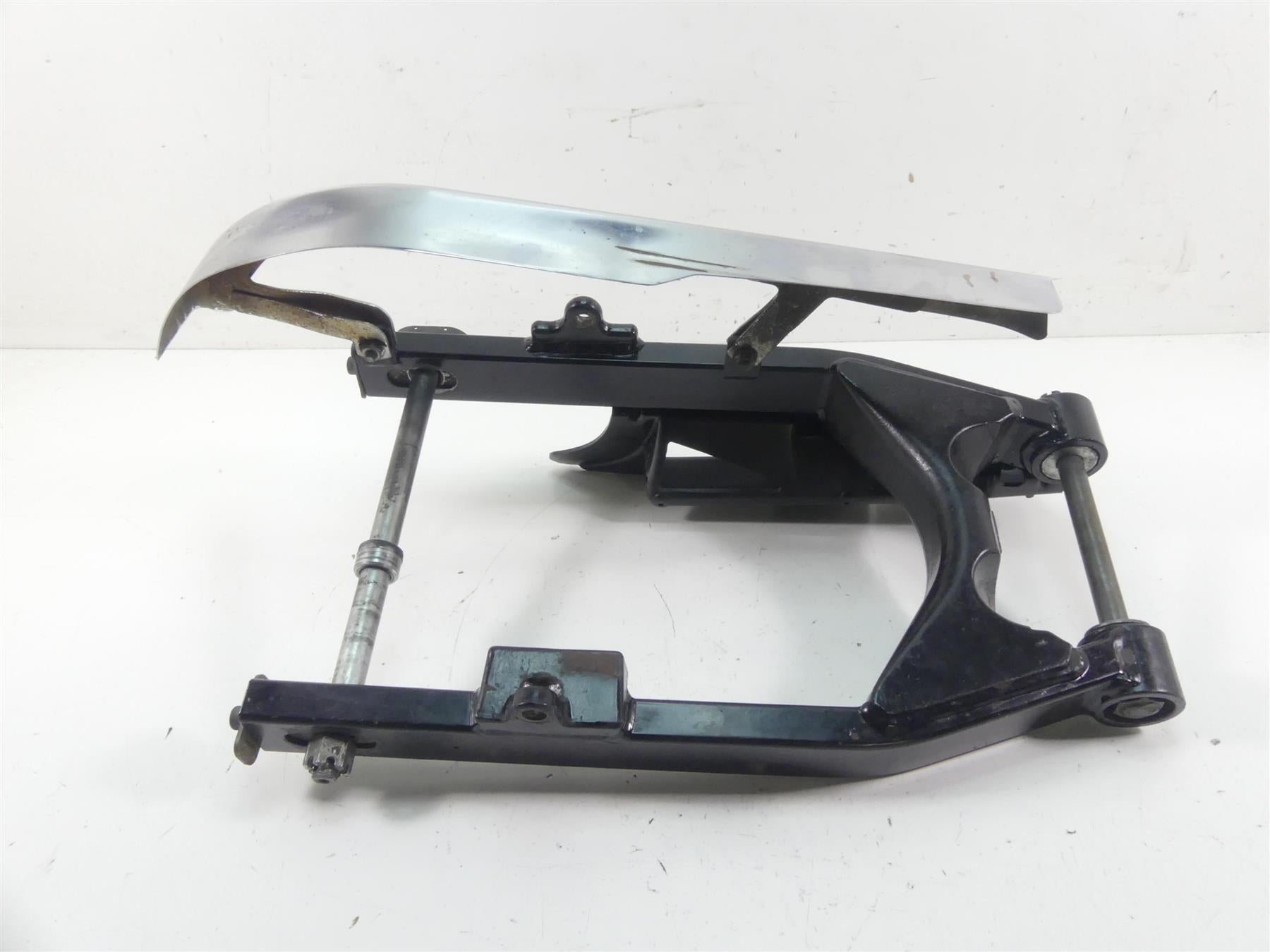 1998 Harley Dyna FXDL Low Rider Rear Swingarm Swing Arm + 3/4" Axle 47820-90A {{ shop.shopifyCountryName }} - Mototech271