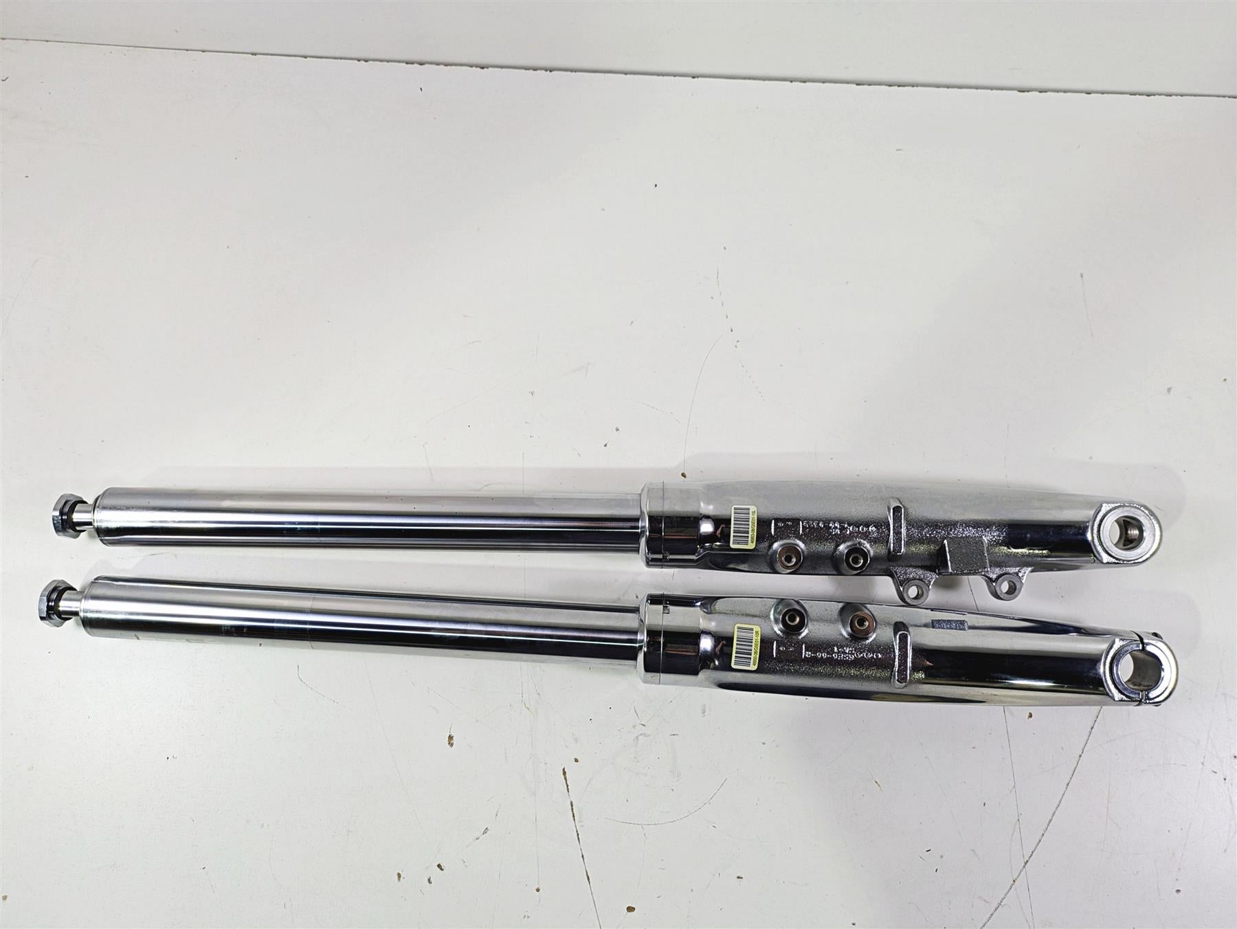 2009 Harley FXCWC Softail Rocker Chrome Front Fork Leg Set 46950-08 46953-08 {{ shop.shopifyCountryName }} - Mototech271