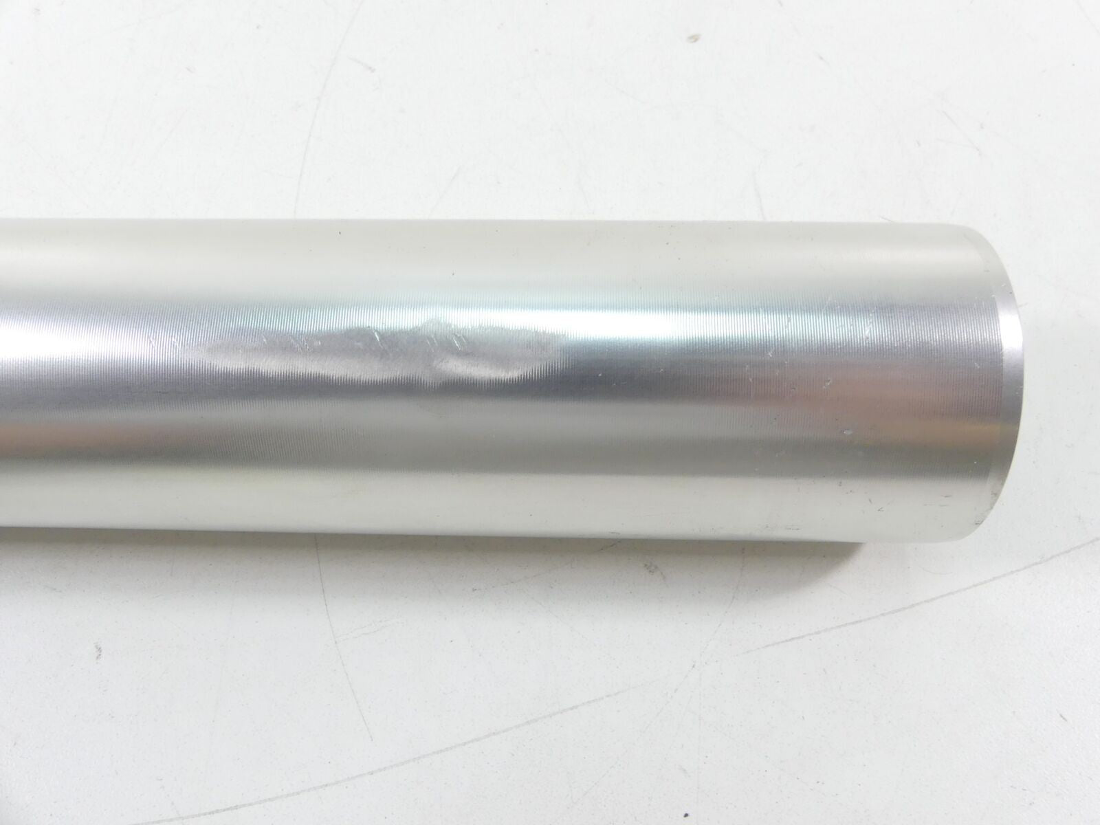2015 Harley VRSCF Muscle V-Rod Left Front Fork Damper Upper Outer Tube 48705-09 {{ shop.shopifyCountryName }} - Mototech271