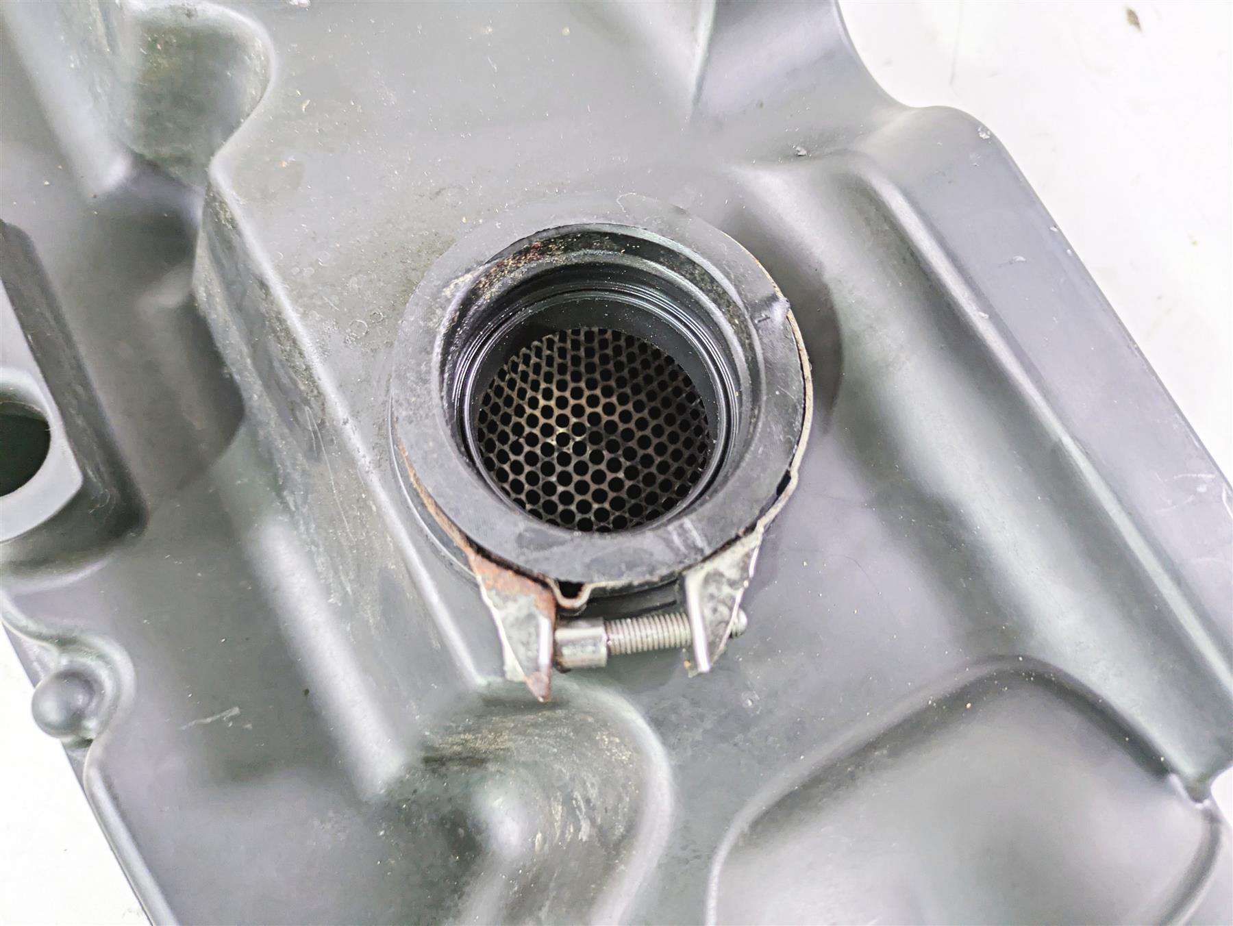 2006 Yamaha GP1300R Waverunner Air Box Intake Assembly 60T-14480-11-00 {{ shop.shopifyCountryName }} - Mototech271