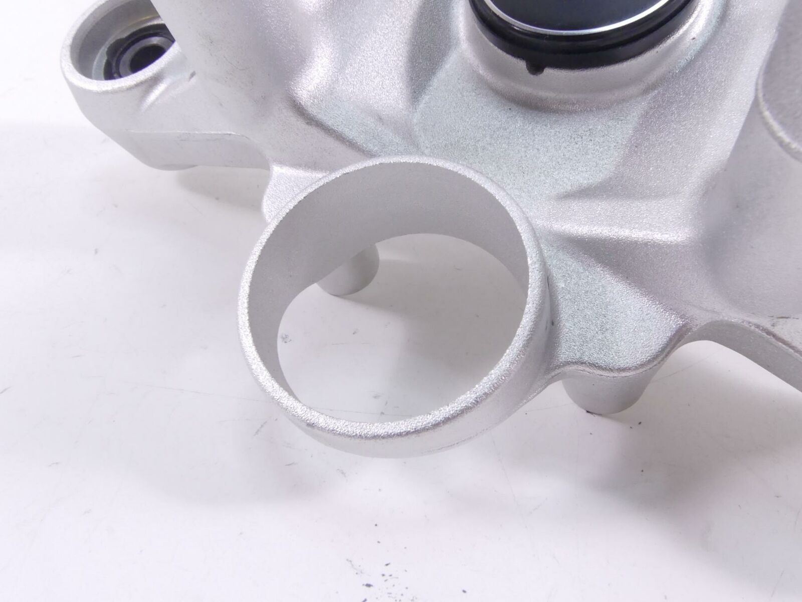 2017 BMW R1200GS GSW K50 Upper Triple Tree Steering Clamp 37mm 31428555851 {{ shop.shopifyCountryName }} - Mototech271