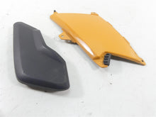 Load image into Gallery viewer, 2008 BMW R1200GS K25 Between Leg Side Cover Fairing Set 46637700886
