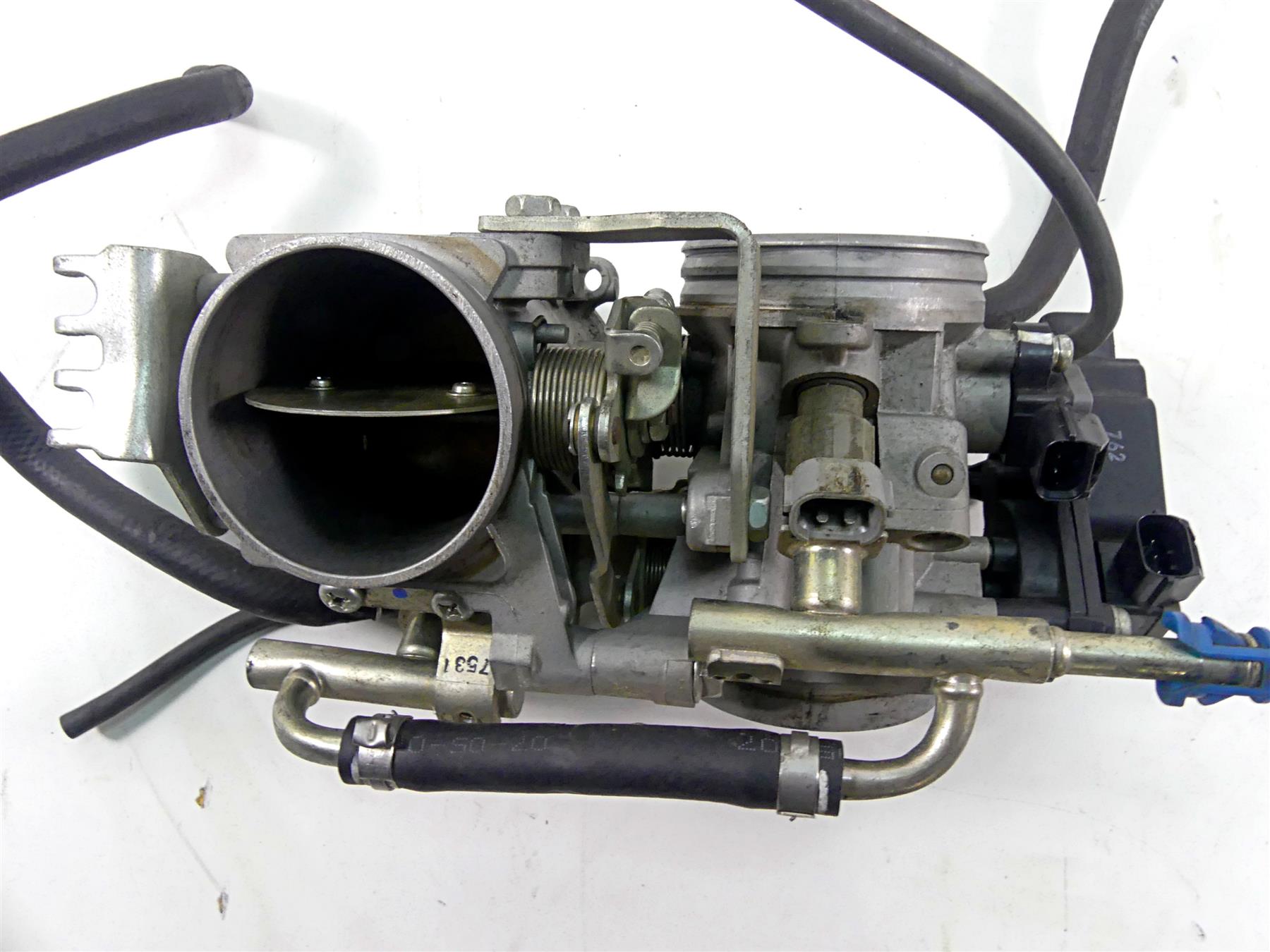 2008 Suzuki M109R VZR1800 Mikuni Throttle Body Fuel Injection 13405-48G20 {{ shop.shopifyCountryName }} - Mototech271