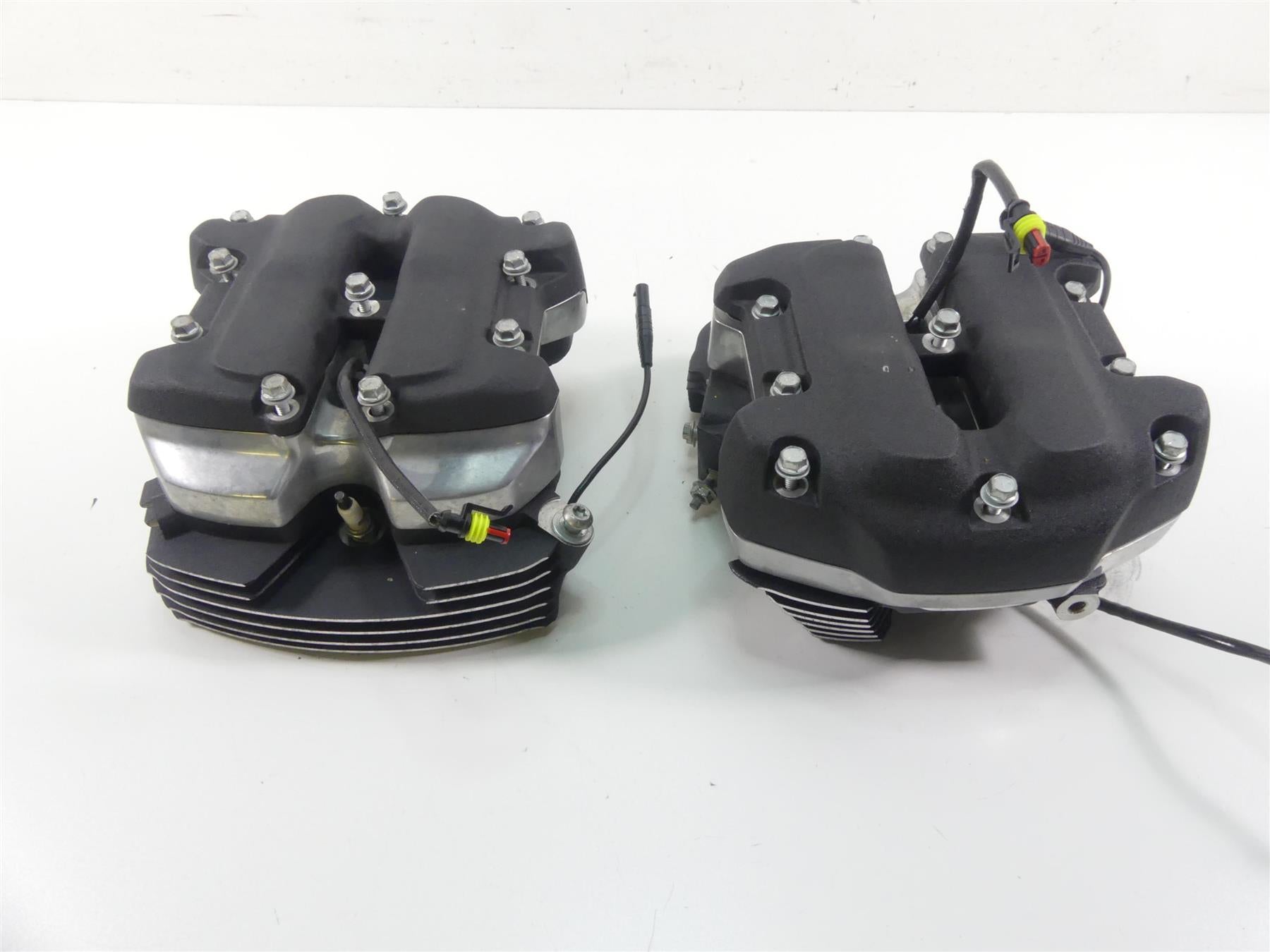 2020 Harley Softail FXBB Street Bob Cylinder Head Set M8 107ci -3K 16500388 {{ shop.shopifyCountryName }} - Mototech271