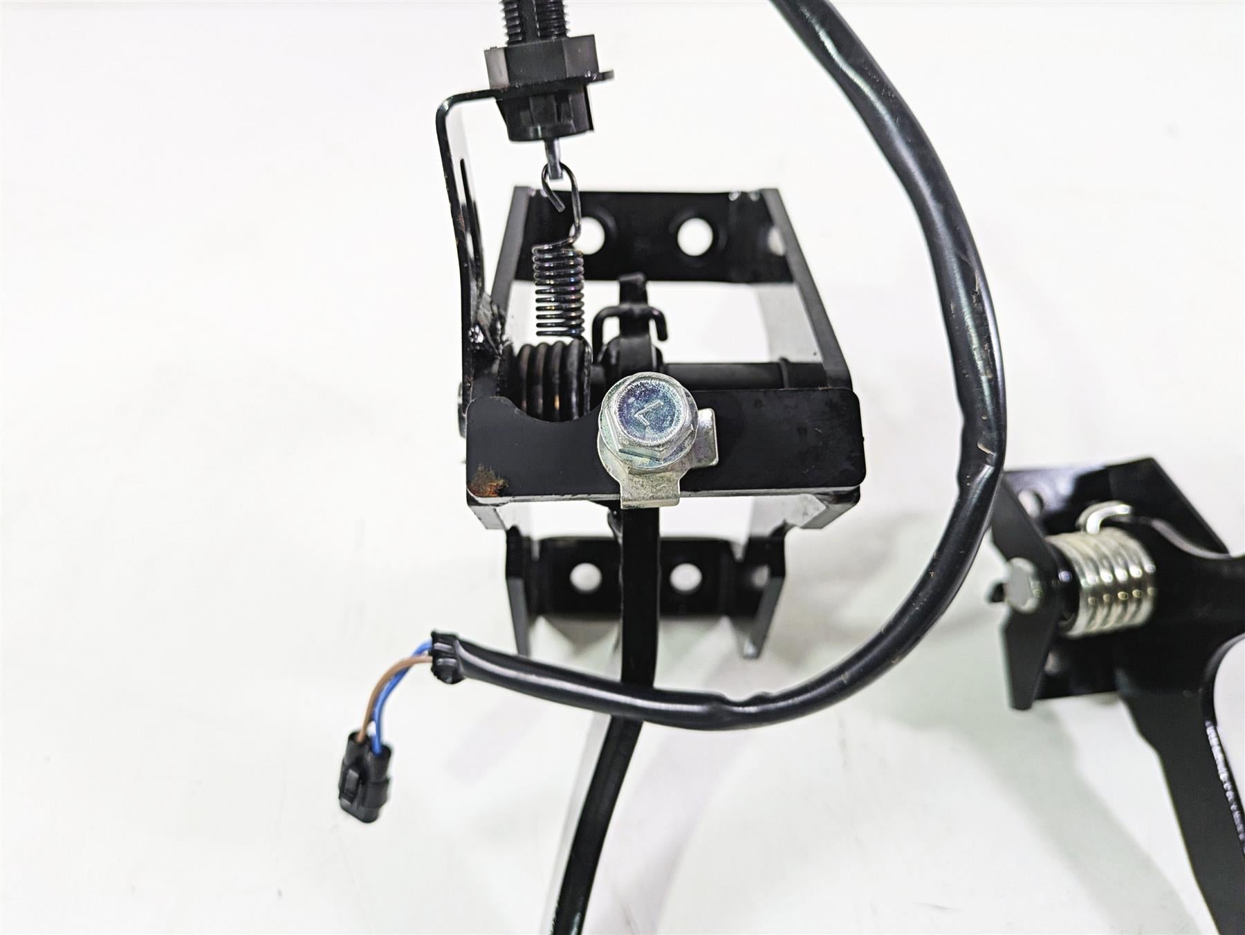 2021 Kawasaki Teryx KRX KRF 1000 Brake Accelerate Foot Pedal Set 39075-0027 {{ shop.shopifyCountryName }} - Mototech271