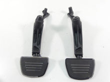 Load image into Gallery viewer, 2013 Victory Cross Country Rear Passenger Footpeg Set -Read L 5136384 R 5136385 | Mototech271
