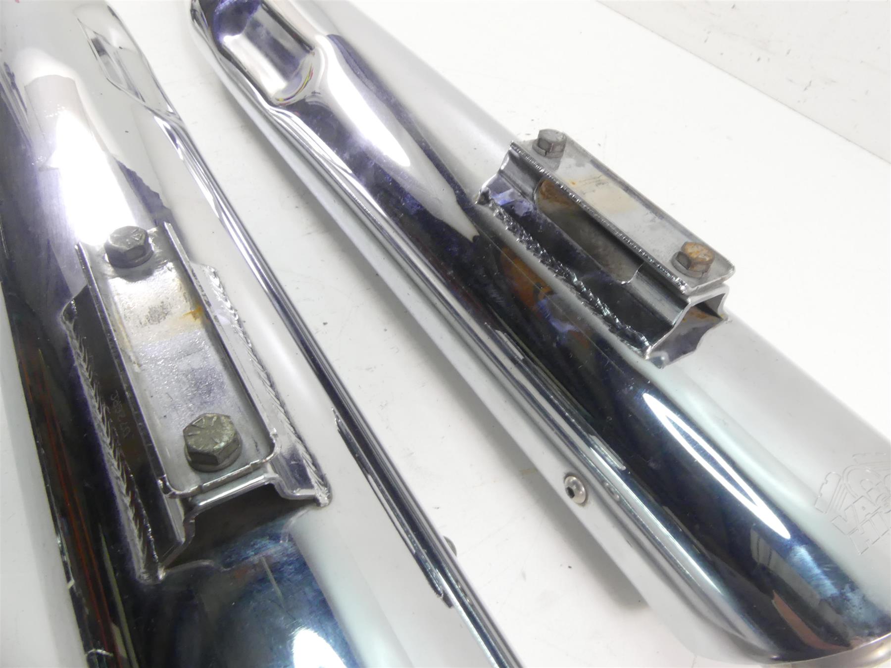 2012 Harley Touring FLHTK Electra Glide Vance Hines Slip On Muffler Set 16767 {{ shop.shopifyCountryName }} - Mototech271