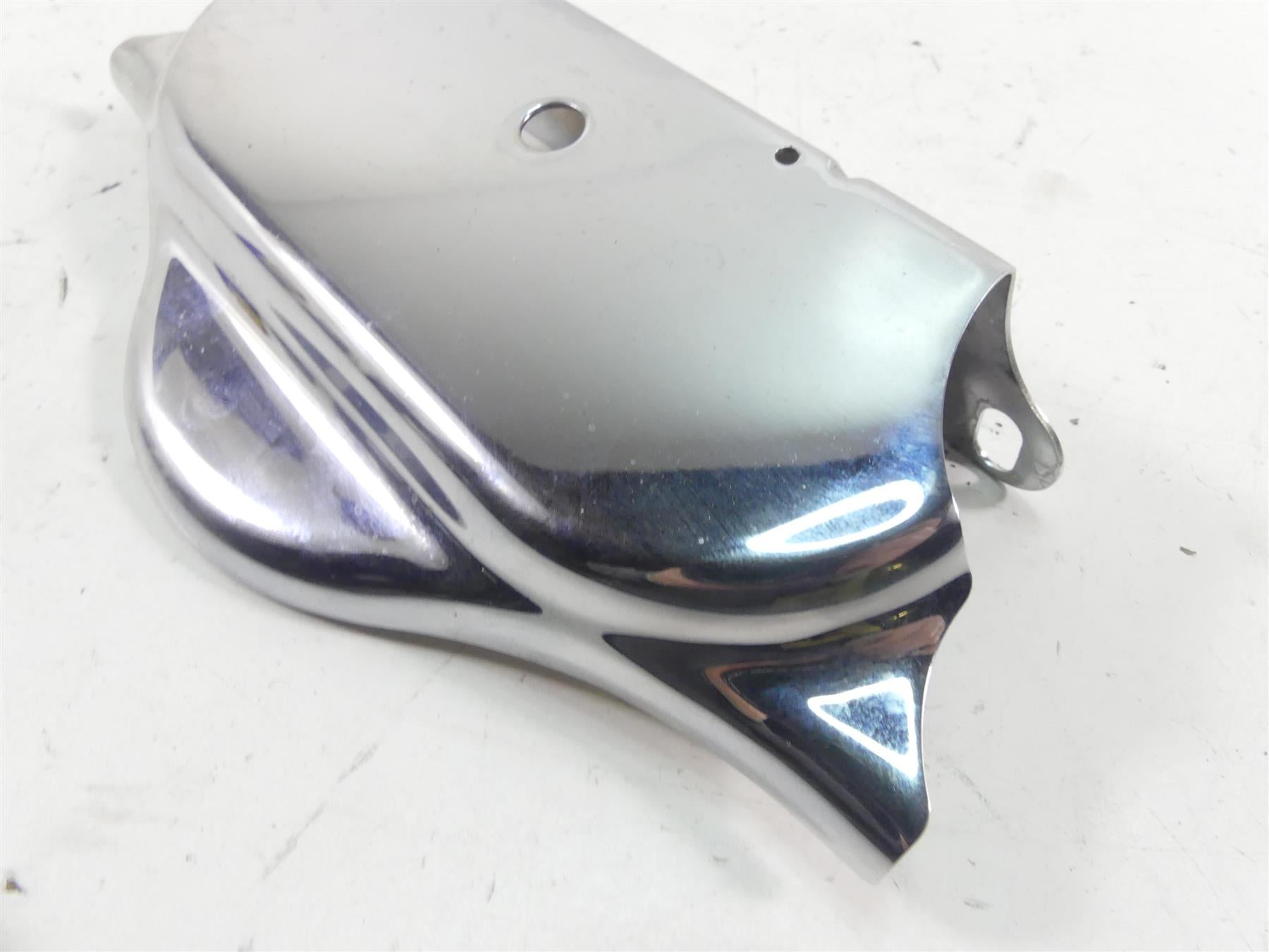 2005 Harley Touring CVO FLHTC SE Electra Glide Lower Triple Tree Chrome Cover {{ shop.shopifyCountryName }} - Mototech271