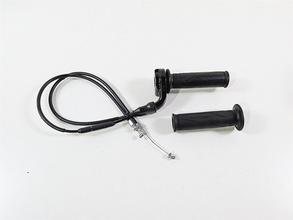 2016 Yamaha YZF R1 RN32 Hand Throttle Grip & Cables 5VY-26281-00-00 {{ shop.shopifyCountryName }} - Mototech271