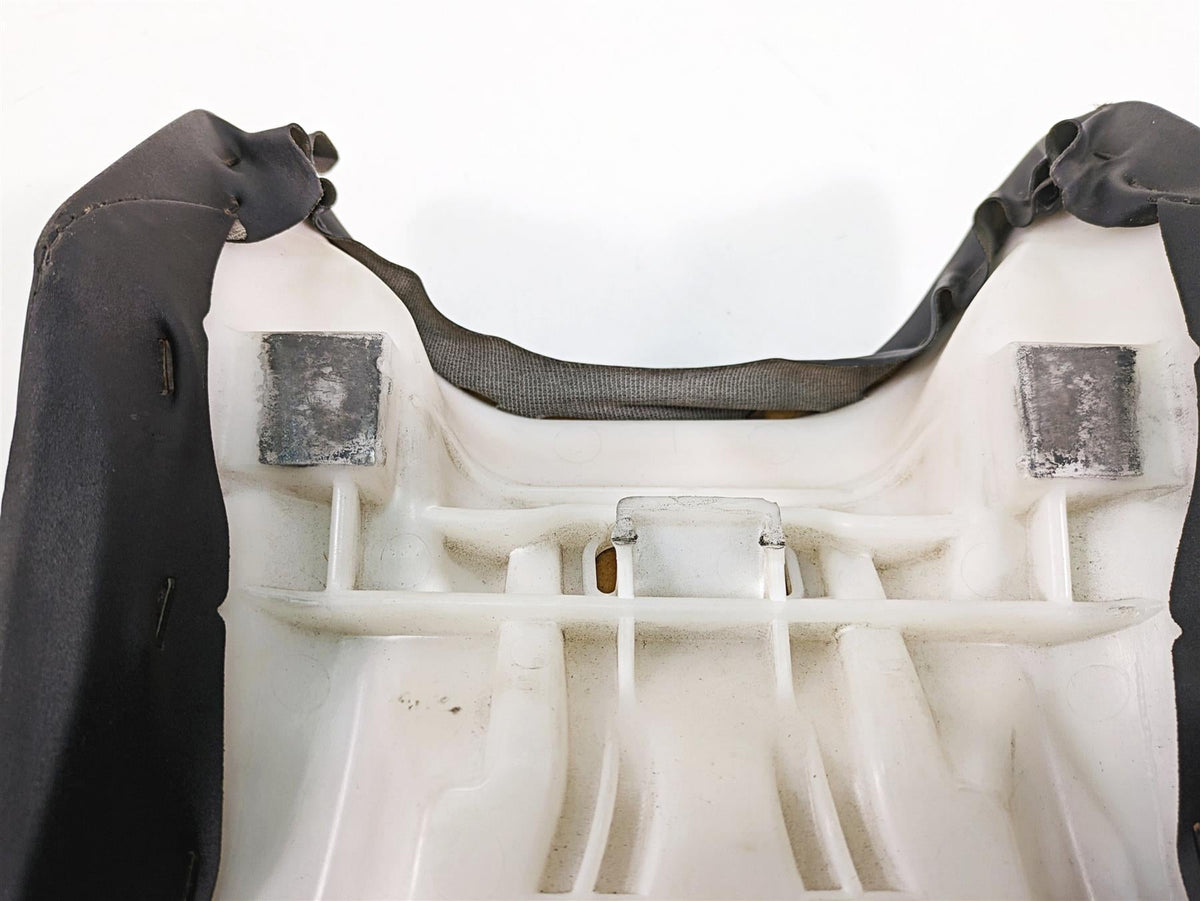 2007 Yamaha R1 YZFR1 Front Seat Saddle 4C8-24710-00-00 {{ shop.shopifyCountryName }} - Mototech271