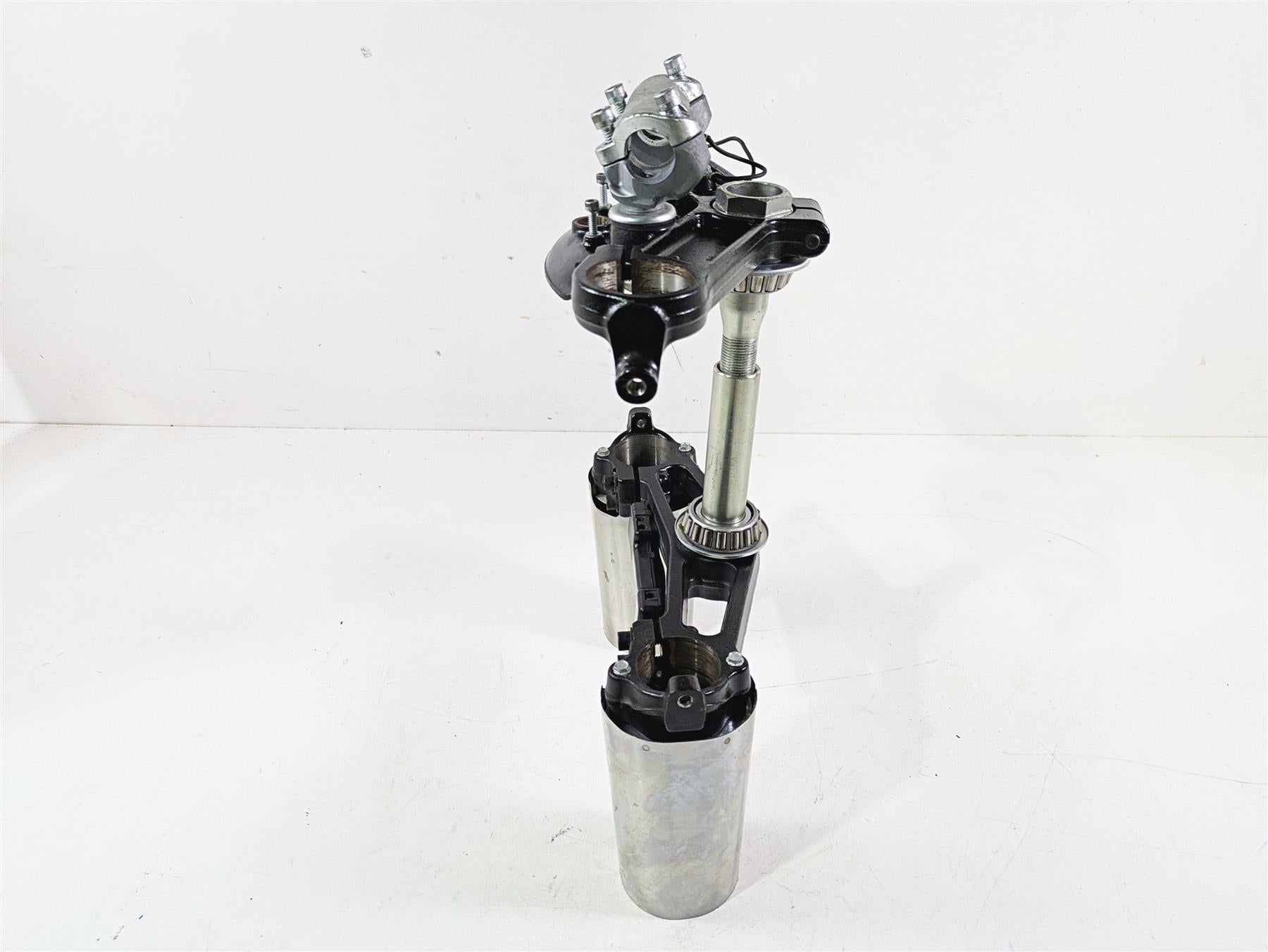2015 Harley Touring FLHTKL Electra Glide Upper Lower Triple Tree Set 45900091A {{ shop.shopifyCountryName }} - Mototech271