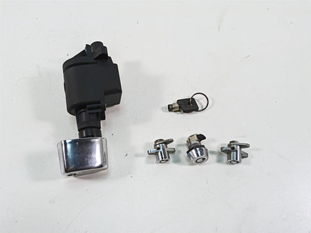 2006 Harley Touring FLHXI Street Glide Ignition Switch Key Lock Set 71572-06 {{ shop.shopifyCountryName }} - Mototech271