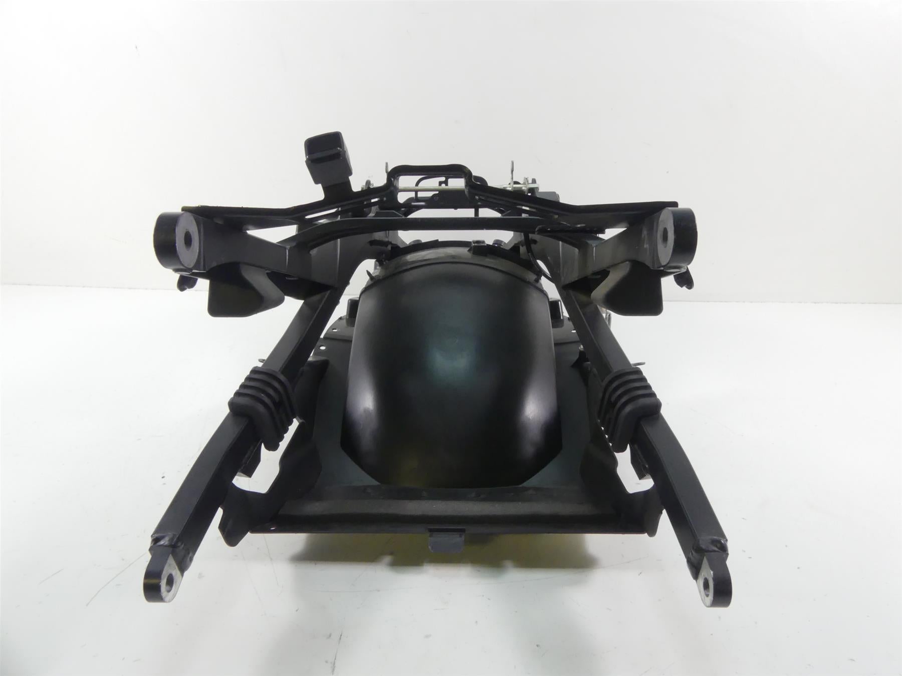 2013 Yamaha VMX17 V-Max 1700 Rear Subframe + Inner Fender 2S3-21190-00-00 {{ shop.shopifyCountryName }} - Mototech271