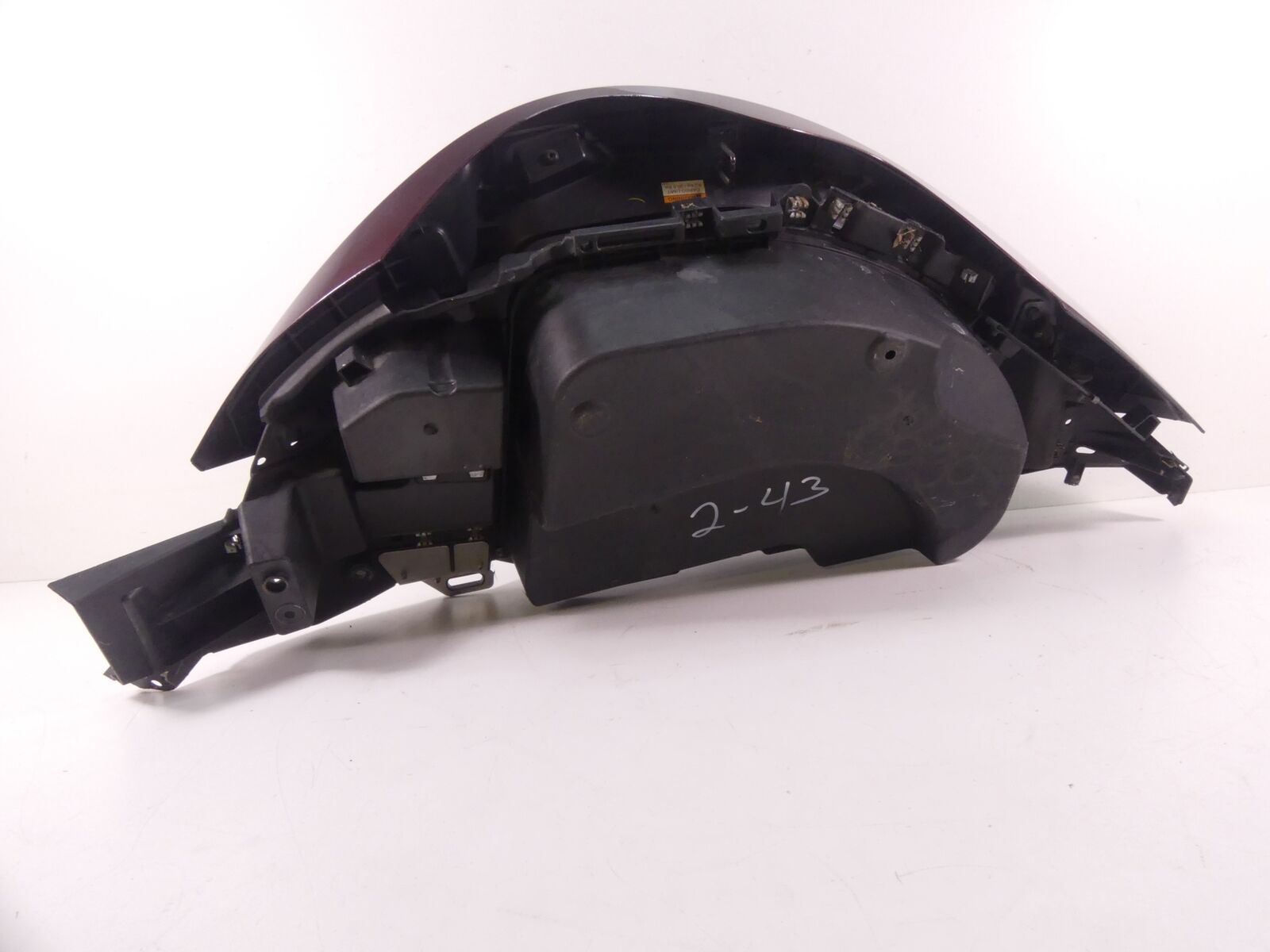 2009 Victory Vision Tour Right Side Saddlebag Luggage Case Box Carrier 5436205 {{ shop.shopifyCountryName }} - Mototech271
